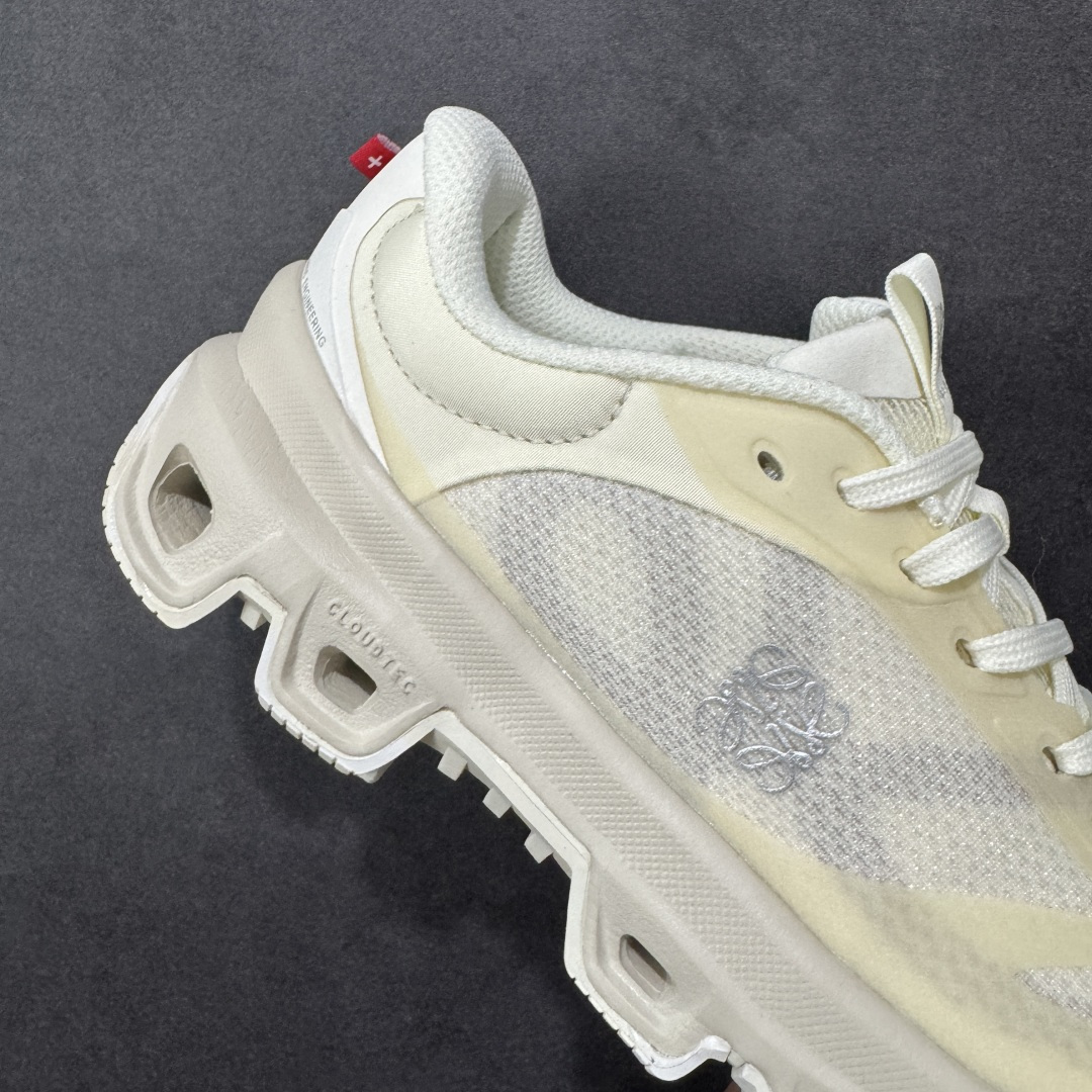 图片[6]-【PE版本】On昂跑 x LOEW罗意威2.0 Cloudtilt 舒适轻盈低帮跑步鞋 整身鞋面是一体的，包裹感很强，配合弹力鞋带，穿脱方便快捷。鞋底镂空设计，与爱步相同，脚感舒适。但不是立马就能感受的软，要走一段时间才有回馈。鞋型很秀气，日常穿着还是很合适的一款！ 货号：L929282X35 尺码：36-47-选品中心