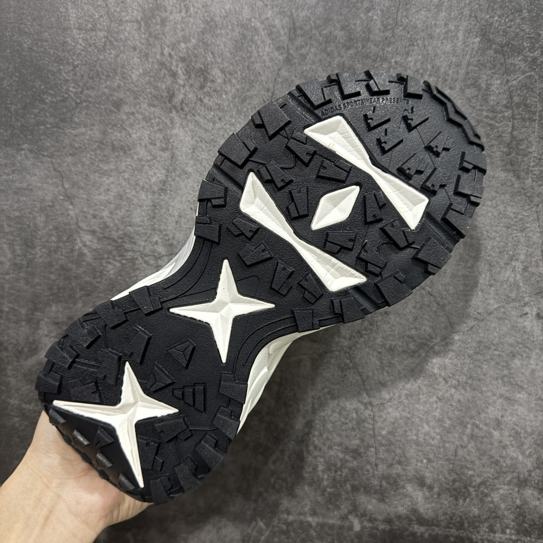 图片[9]-【升级版】Adidas XLG Storm Edge 阿迪复古透气休闲老爹鞋 区别先行版 细节品质均有升级 鞋面由三明治网布制成 提供卓越的空气流通性能 中底使用品牌独有的Bounce缓震技术 帮助减少地面对关节的冲击力 提升整体的舒适性 鞋子的设计风格简约大气 同时兼顾功能性和美感 适用于各种场景 货号：JS0059  尺码：36 36.5 37 38 38.5 39 40 40.5 41 42 42.5 43 44 44.5 45-选品中心