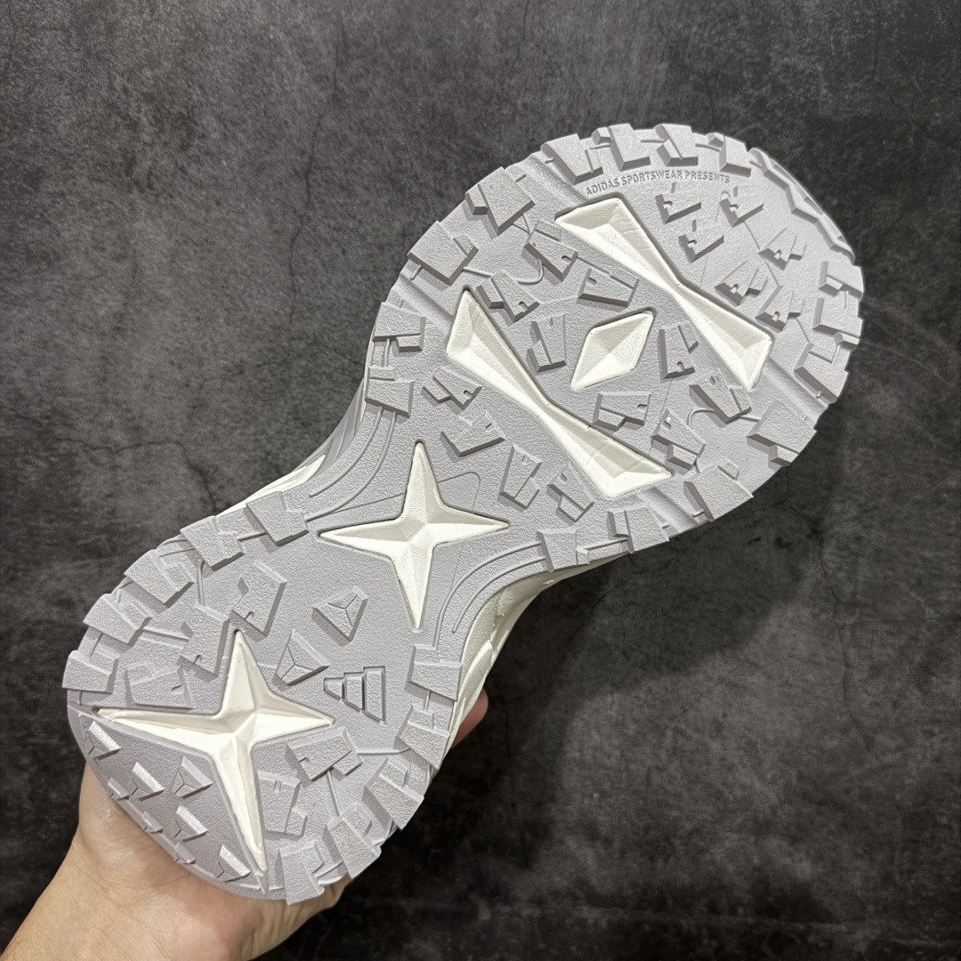 图片[9]-【升级版】Adidas XLG Storm Edge 阿迪复古透气休闲老爹鞋 区别先行版 细节品质均有升级 鞋面由三明治网布制成 提供卓越的空气流通性能 中底使用品牌独有的Bounce缓震技术 帮助减少地面对关节的冲击力 提升整体的舒适性 鞋子的设计风格简约大气 同时兼顾功能性和美感 适用于各种场景 货号：JQ4083  尺码：36 36.5 37 38 38.5 39 40 40.5 41 42 42.5 43 44 44.5 45-选品中心