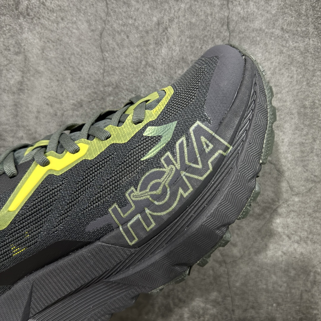 图片[6]-【纯原H版】J.LA.L x HOKA ONE ONE Mafate X 时尚舒适 休闲跑步鞋 男女同款 黑色 玛法特 适百搭防滑耐磨低帮生活休闲鞋 知名纯原大厂出品 细节对版1比1 HOKA ONE ONE是来自美国的跑步鞋知名品牌，创立于2009年，始终致力于为所有跑者提供更新、更好的跑步装备。相比常规跑鞋，HOKA ONE ONE特别研发使用性能独特的几何形跑鞋中底，此种鞋底更厚、更高、回弹性也更好，除了卓越的缓冲性能，它还能內各种阶段的跑者带来更具动感、更加稳定的跑步体验。HOKAONE ONE从设计之初就清楚意识到，要保证跑者步幅的均匀一致，双脚自然而然的运动至关重要。 尺码：36 36.5 37.5 38 38.5 39 40 40.5 41 42 42.5 43 44 44.5 45-选品中心