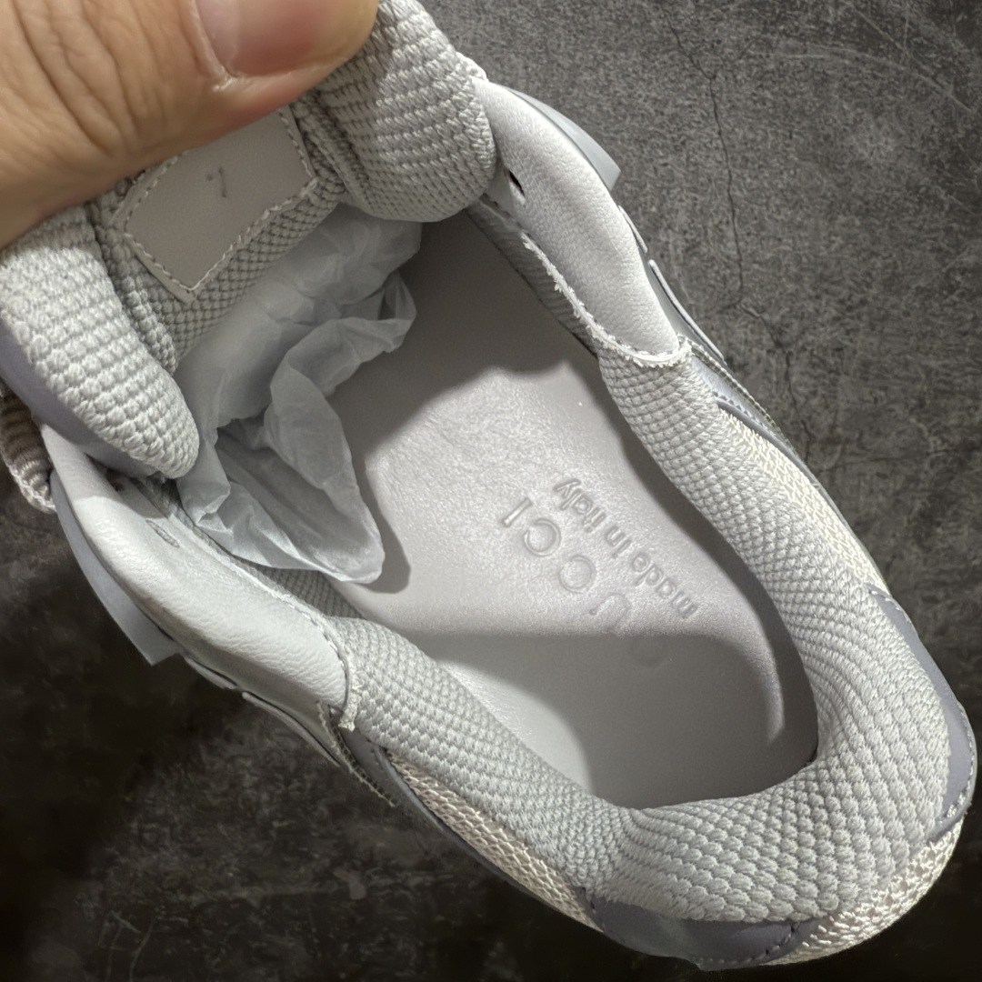 图片[6]-【天花板/Goat版本】Gucci Rhyton Vintage 古驰皮革角状复古老爹休闲运动慢跑鞋 全套专柜包装物及配件 外盒标嵌入核心防伪芯片装置及鞋子支持NFC感应读取,秒杀市面任何版本 附送原装一致鞋舌仿磨环保纸垫 意大利进口超软小牛皮+同源出厂真丝绸防尘鞋套袋 原装雪梨形超软沙绒纸团#专柜一致双透明贴标，尺码+长度#中底高弹PU材质+双层TPR无缝隙串色技术组合大底区别市面版本 #全套专柜包装物及配件#外盒标嵌入核心防伪芯片装置 秒杀市面任何版本 #意大利进口超软小牛皮+同源出厂定制真丝绸防尘鞋套袋 原装雪梨形超软沙绒纸团+细节制造精品！ 尺码：40-45-选品中心