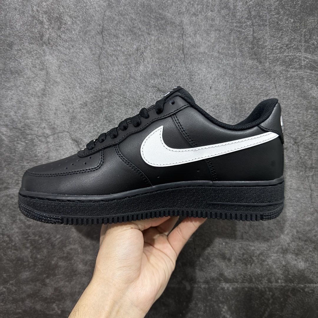 图片[2]-【纯原G版】NK Air Force 1 Low \’07 空军一号低帮经典板鞋 黑白 FZ0627-010 细节吊打市场其他代号版本 全鞋电脑针车 工整有序 原厂港宝加持完美还原灵魂版型 原盒原配从里到外百分百还原 原厂全头层原厂皮料 原标原盒 内置Sole气垫 中底白色背胶 中底划线 已经无限的接近公司 原厂楦头 原厂刺绣 后跟弧度修正 正确中底四线防伪 尺码：35.5 36 36.5 37.5 38 38.5 39 40 40.5 41 42 42.5 43 44 44.5 45 46 47.5 48.5-选品中心