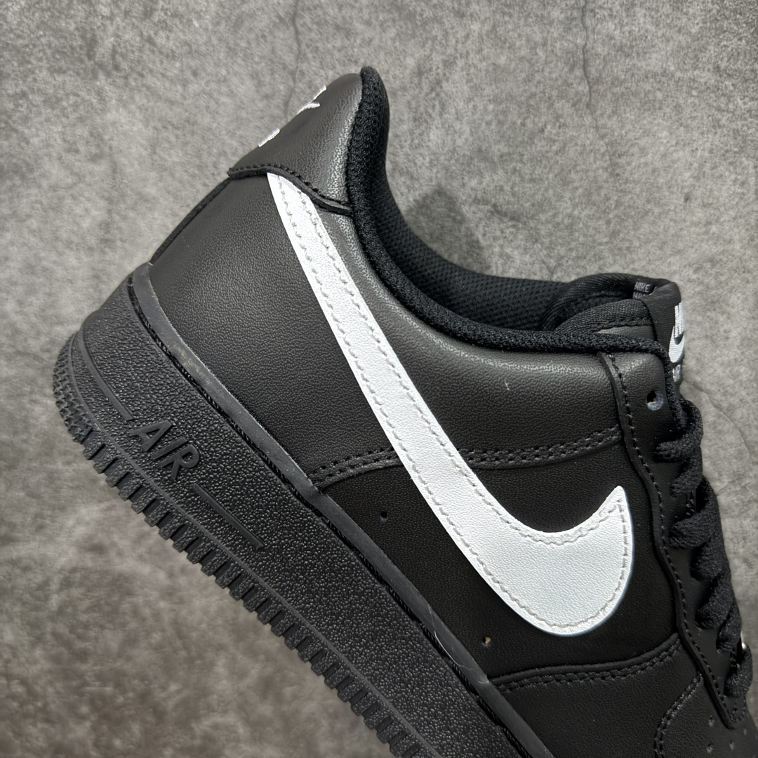 图片[7]-【纯原G版】NK Air Force 1 Low \’07 空军一号低帮经典板鞋 黑白 FZ0627-010 细节吊打市场其他代号版本 全鞋电脑针车 工整有序 原厂港宝加持完美还原灵魂版型 原盒原配从里到外百分百还原 原厂全头层原厂皮料 原标原盒 内置Sole气垫 中底白色背胶 中底划线 已经无限的接近公司 原厂楦头 原厂刺绣 后跟弧度修正 正确中底四线防伪 尺码：35.5 36 36.5 37.5 38 38.5 39 40 40.5 41 42 42.5 43 44 44.5 45 46 47.5 48.5-选品中心