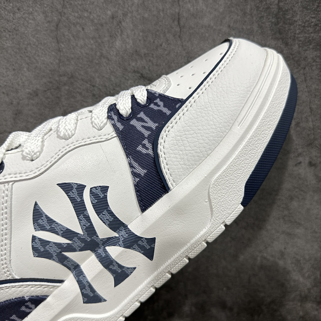 图片[6]-【纯原订单】MLB Chunky Liner Basic NY复古印花学长鞋系列低帮轻量增高厚底百搭休闲运动慢跑鞋板鞋 Korea韩国联名NY美国榄球纽约洋基队限定 市场第一梯队品质 韩国代购版本 MLB专用菱形双针中底布 重点细节中底布带注胶孔 原厂NFC感应吊牌 支持鉴定 一个两位数 原盒原标 全套原楦原纸板原厂数据开发 中韩文保养标贴 绿色防霉片 平台代购专供 独家一比一RB+MD组合大底 高频后跟小人Logo精准对位立体饱满 正确网布加超迁鞋面 转印中底走线紧密 转印Logo工艺表层防刮不掉色 尺码：36 36.5 37.5 38 38.5 39 40 40.5 41 42 42.5 43 44 44.5 45-选品中心