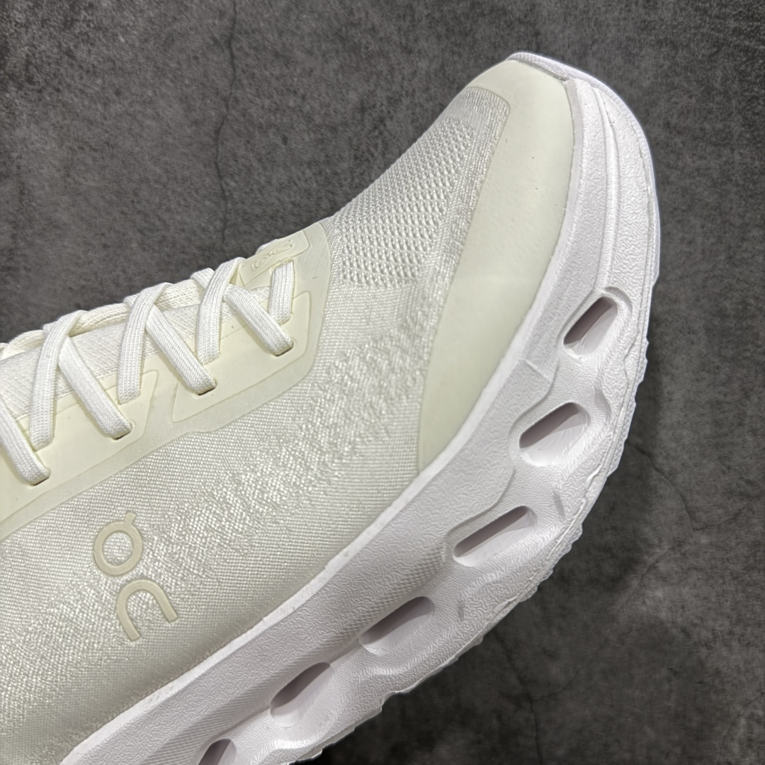 图片[6]-【YH版本】zendaya x law roach x On昂跑 新款出货 Cloudtilt Moon 舒适柔软 EVA 休闲城市通勤长跑短跑跑步鞋 云模块高弹eva十橡胶组合，缓震回弹双效合一，抓地力及耐磨性兼备原装进口织物鞋面，厚实兼备透气性，同步原版高频压印及压胶处理，3m反光加持缓震性能提升：cloudtilt 2.0采用了先进的缓震技术，能够有效减少跑步时对关节的冲击，保护运动者的健康。其独特的缓震系统设计能够提供稳定的支撑，确保跑者在跑道上尽情释放潜能。 这款运动鞋注重透气性和舒适性，采用轻盈透气的材料，确保双脚在奔跑中感受自由和快感。紧密贴合脚型的设计，提供稳定的支撑，让跑者在奔跑中更加自如。 货号 3MF 30670664 尺码：36 36.5 37 38 38.5 39 40 40.5 41 42 42.5 43 44 44.5 45-选品中心