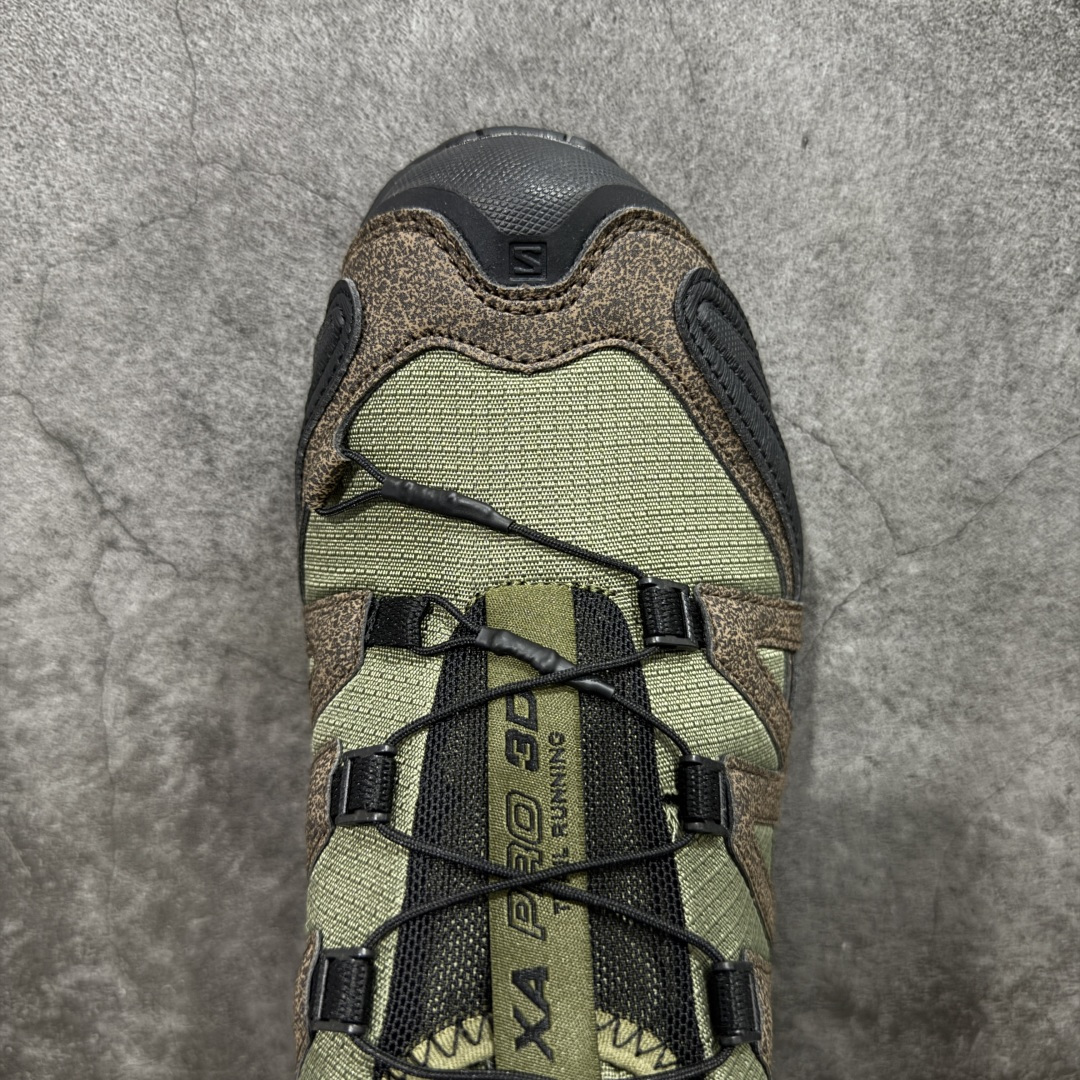 图片[5]-【666版本】SALOMON 萨洛蒙 XA PRO 3D 户外运动 网布减震防滑透气 低帮跑步鞋 男女同款 马年限定 马毛 477974 全新品质 巅峰之作 所有配色均购物原版拆解1：1开发 原材料打造 非市场公版便宜货 私模大底 清洁度比市场所有版本都高 全套原纸板楦头开发 原厂网布配套 确保原汁原味 完美呈现版型 原档数据独家私模五层组合大底 男女鞋同步官方开发至46 原装Ortholite轻量化鞋垫 中底布带钢印编号 原厂TPU锁扣 进口港宝加持 后跟自然饱满 还原公司包裹性 鞋面采用SENSIFT贴合技术 全方位贴合包裹脚型 鞋跟部鞋底牵引设计 提供强大的抓地性能 更适应野外崎岖不平的道路 其3D ADVANCED CHASSIS底盘 材料轻量大化 钉齿设计更具稳定性 防护性 鞋底易磨损区运用CONTAGRIP高耐磨材料 应对城市硬质路面长距离跑考验 尺码：36 36.5 37.5 38 38.5 39 40 40.5 41 42 42.5 43 44 45 46-选品中心