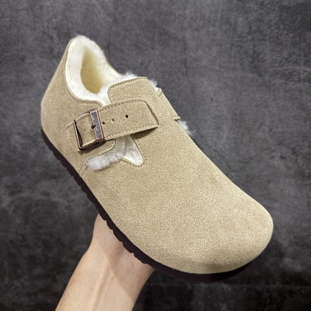 图片[3]-【莞顶G版】Birkenstock\\t 勃肯/博肯软木软底全包 羊毛一体休闲鞋 十年ZP代工厂老师傅工艺 纯手工打造原汁原味博肯 市场最强版 没有之一 鞋面设计：选用陸丰A级进口羊皮毛，质地细腻，手感丰满；尺寸间障均匀，柔软，深度保暖；吸湿，进气，排汗 鞋子内里：化质澳洲羔羊皮分子结构可将水蒸气吸进多孔构体中，吸湿性好，透气性极住，保持脚底干爽 鞋底设计：型模EVA极富弹性，加持胎面设计，升级版独家私模，柔软回弹性好，耐折耐磨，防滑防踢 尺码： 35 36 37 38 39 40-选品中心