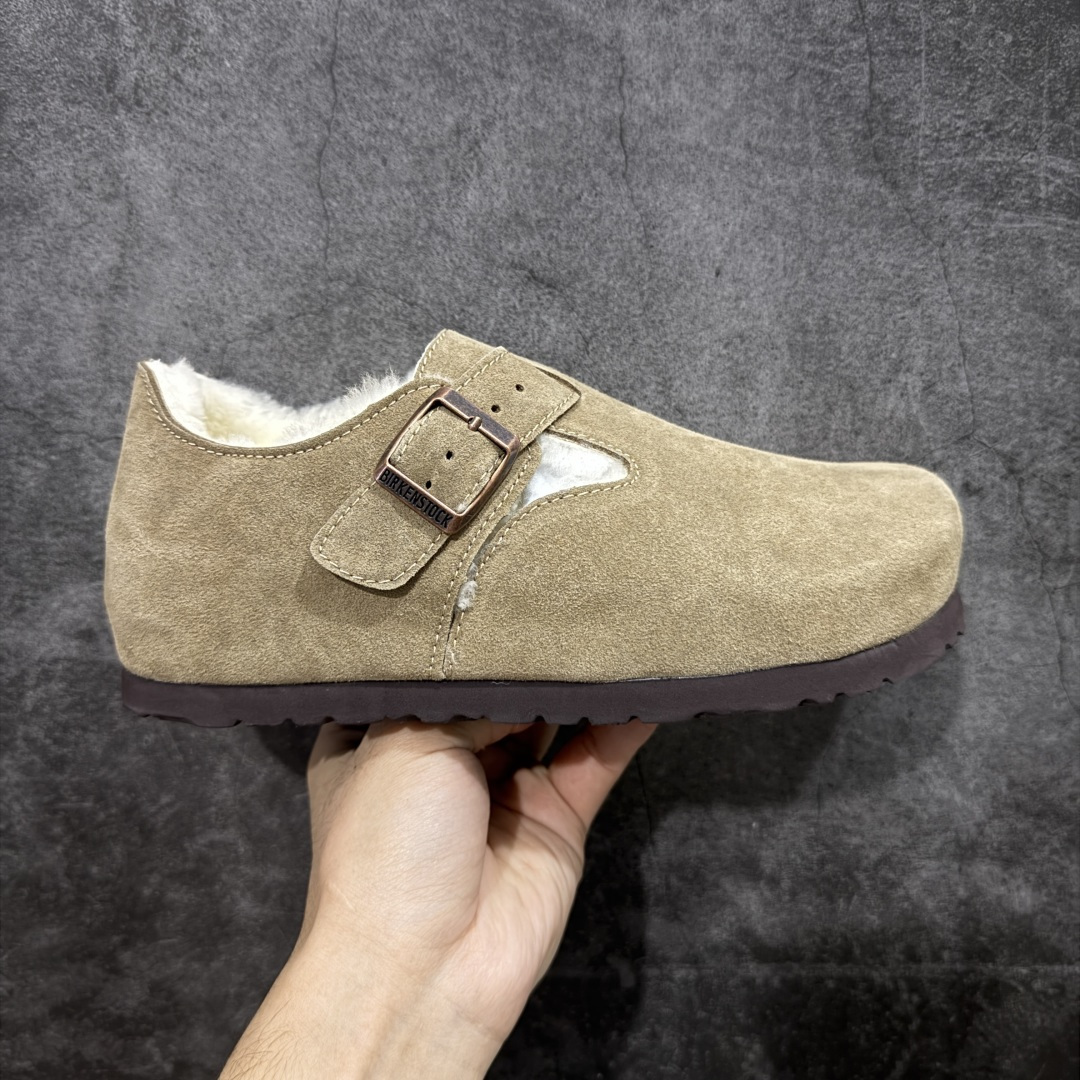 【莞顶G版】Birkenstock\\t 勃肯/博肯软木软底全包 羊毛一体休闲鞋 十年ZP代工厂老师傅工艺 纯手工打造原汁原味博肯 市场最强版 没有之一 鞋面设计：选用陸丰A级进口羊皮毛，质地细腻，手感丰满；尺寸间障均匀，柔软，深度保暖；吸湿，进气，排汗 鞋子内里：化质澳洲羔羊皮分子结构可将水蒸气吸进多孔构体中，吸湿性好，透气性极住，保持脚底干爽 鞋底设计：型模EVA极富弹性，加持胎面设计，升级版独家私模，柔软回弹性好，耐折耐磨，防滑防踢 尺码： 35 36 37 38 39 40-选品中心