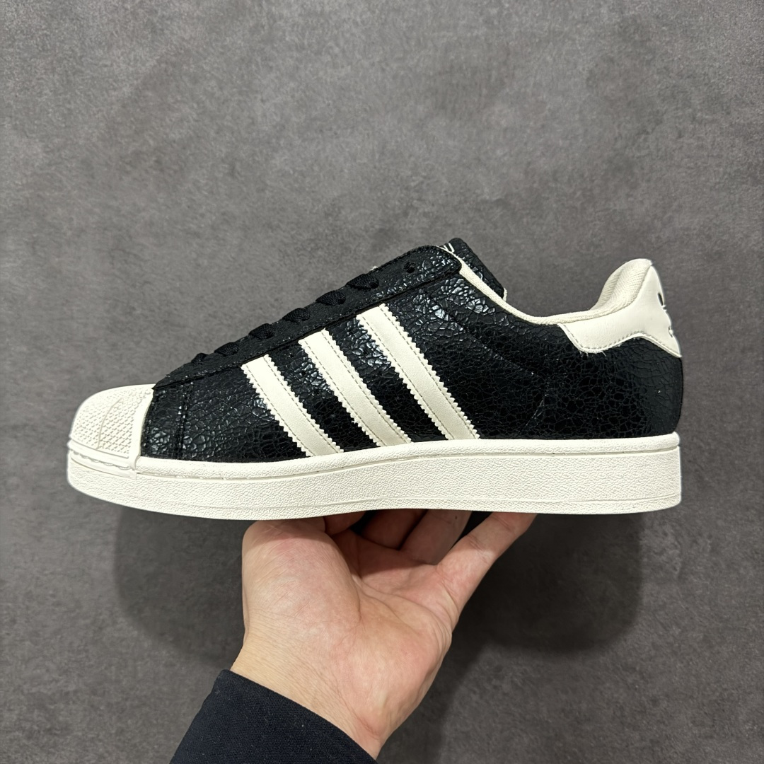 图片[2]-【纯原版】Adidas Originals Superstar贝壳头 渠道正品订单 诠释市场最高工艺水平 贝壳头经典小白板鞋 专柜上架同步配色 全鞋进口头层皮料打造。区别市面普通真标版本，进出专柜无压力 货号： JS4014 尺码： 36 36.5 37.5 38 38.5 39 40 40.5 41 42 42.5 43 44 44.5 45-选品中心