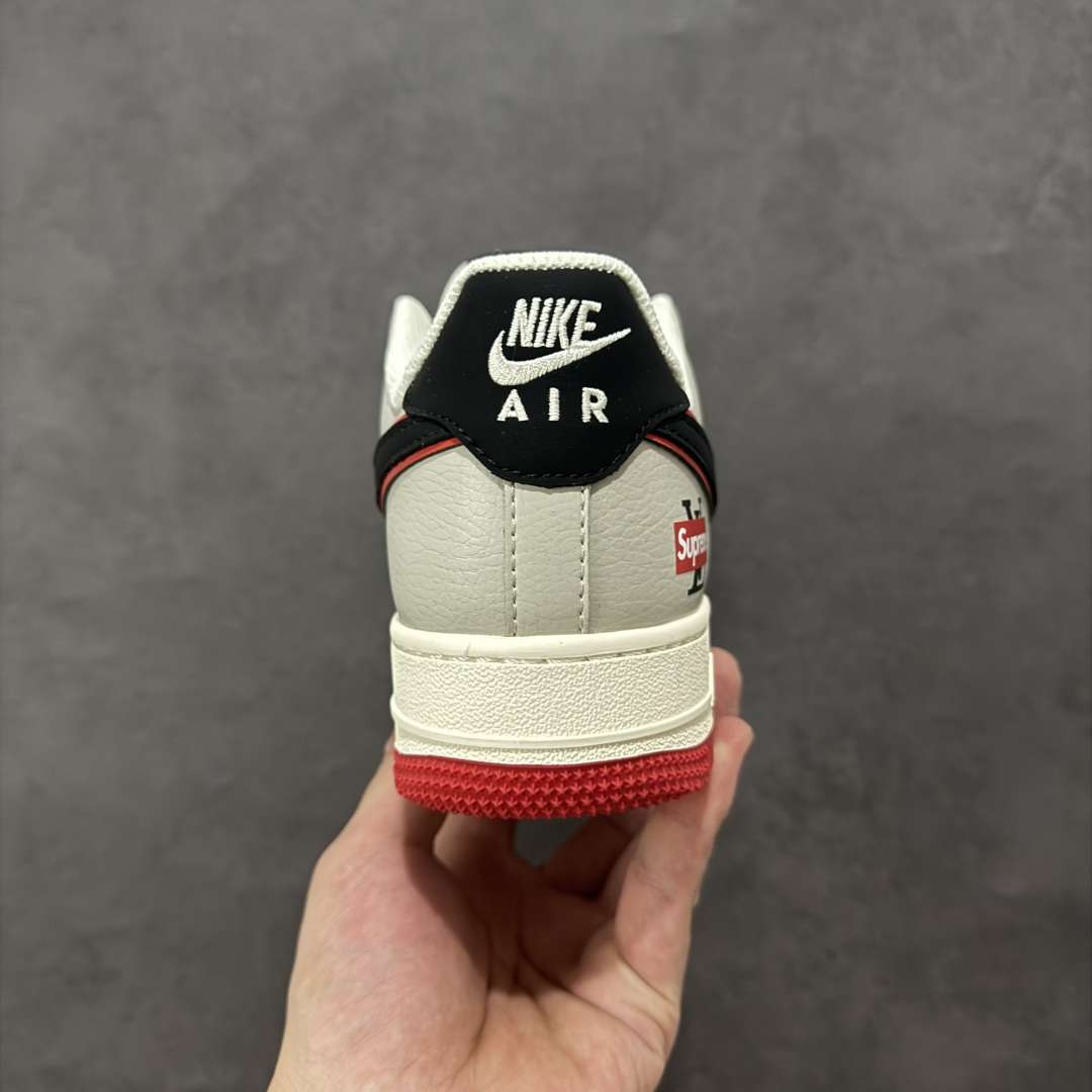 图片[4]-【定制版】Nike Air Force 1 Low 07 SUP联名 空军一号低帮板鞋 原楦头原纸板 打造纯正空军版型 专注外贸渠道 全掌内置蜂窝气垫 原盒配件 原厂中底钢印、拉帮完美 货号：XS1958-629 尺码：36-45-选品中心