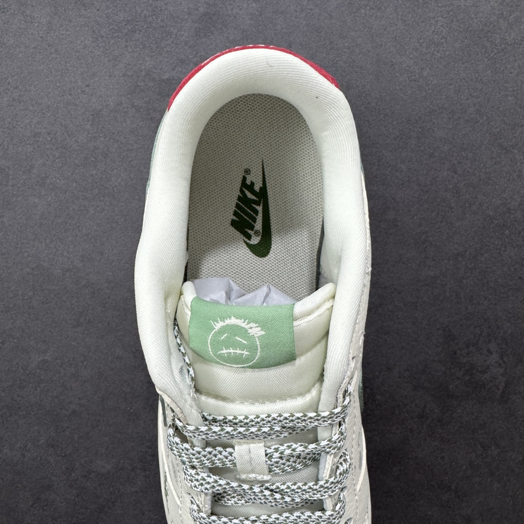 图片[7]-【定制版】Nike SB Dunk Low 鬼脸联名 奶白抹茶绿 高端定制 低帮休闲板鞋 DS6608-018  #定制鞋盒 大厂纯原品质出货 超高清洁度 皮料切割干净无任何毛边 细节完美   尺码：36 36.5 37.5 38 38.5 39 40 40.5 41 42 42.5 43 44 44.5 45 编码：HXSB330340-选品中心