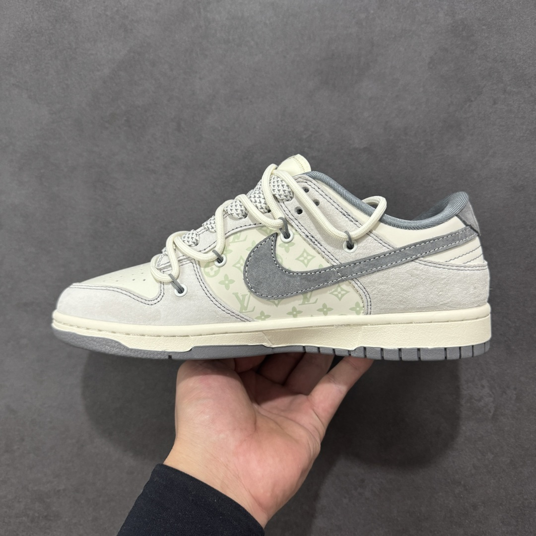 图片[2]-【定制版】Nike SB Dunk Low 联名款 绑带 高端定制 低帮休闲板鞋 CX5050-Y35  #定制鞋盒 大厂纯原品质出货 超高清洁度 皮料切割干净无任何毛边 细节完美   尺码：36 36.5 37.5 38 38.5 39 40 40.5 41 42 42.5 43 44 44.5 45 编码：HXSB350360-选品中心