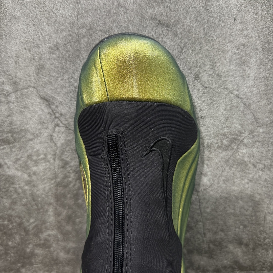 图片[5]-【莞顶纯原】Nike Air Flightposite One\”Carbon Fiber\”飞行风一代系列中帮休闲运动文化篮球鞋“紫风一” FV5582-700 采用一次成型聚氨酯铸模脚型内膜鞋面材质 鞋垫嵌入前后掌ZOOM回弹缓震气垫 超大TPU模块组合耐磨橡胶大底❗️ 经典的全黑配色 Nike Air Flightposite 2014 “Carbon Fiber” 又将我们带回到那个难忘的年代。低调而奢华感十足的碳纤维纹路鞋面，经典的拉链式设计，在十多年后的今天，这款碳板风仍然颇具魅力，诸多细节值得细细品味。 尺码：38-44-选品中心