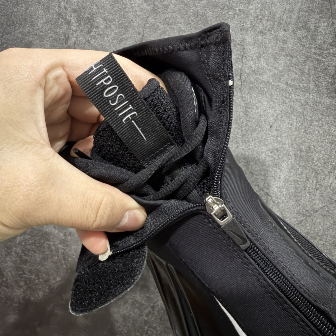图片[6]-【莞顶纯原】Nike Air Flightposite One\”Carbon Fiber\”飞行风一代系列中帮休闲运动文化篮球鞋“碳板黑风”碳板风一复刻版 642307-001 采用一次成型聚氨酯铸模脚型内膜鞋面材质 鞋垫嵌入前后掌ZOOM回弹缓震气垫 超大TPU模块组合耐磨橡胶大底❗️ 经典的全黑配色 Nike Air Flightposite 2014 “Carbon Fiber” 又将我们带回到那个难忘的年代。低调而奢华感十足的碳纤维纹路鞋面，经典的拉链式设计，在十多年后的今天，这款碳板风仍然颇具魅力，诸多细节值得细细品味。 尺码：38-44-选品中心