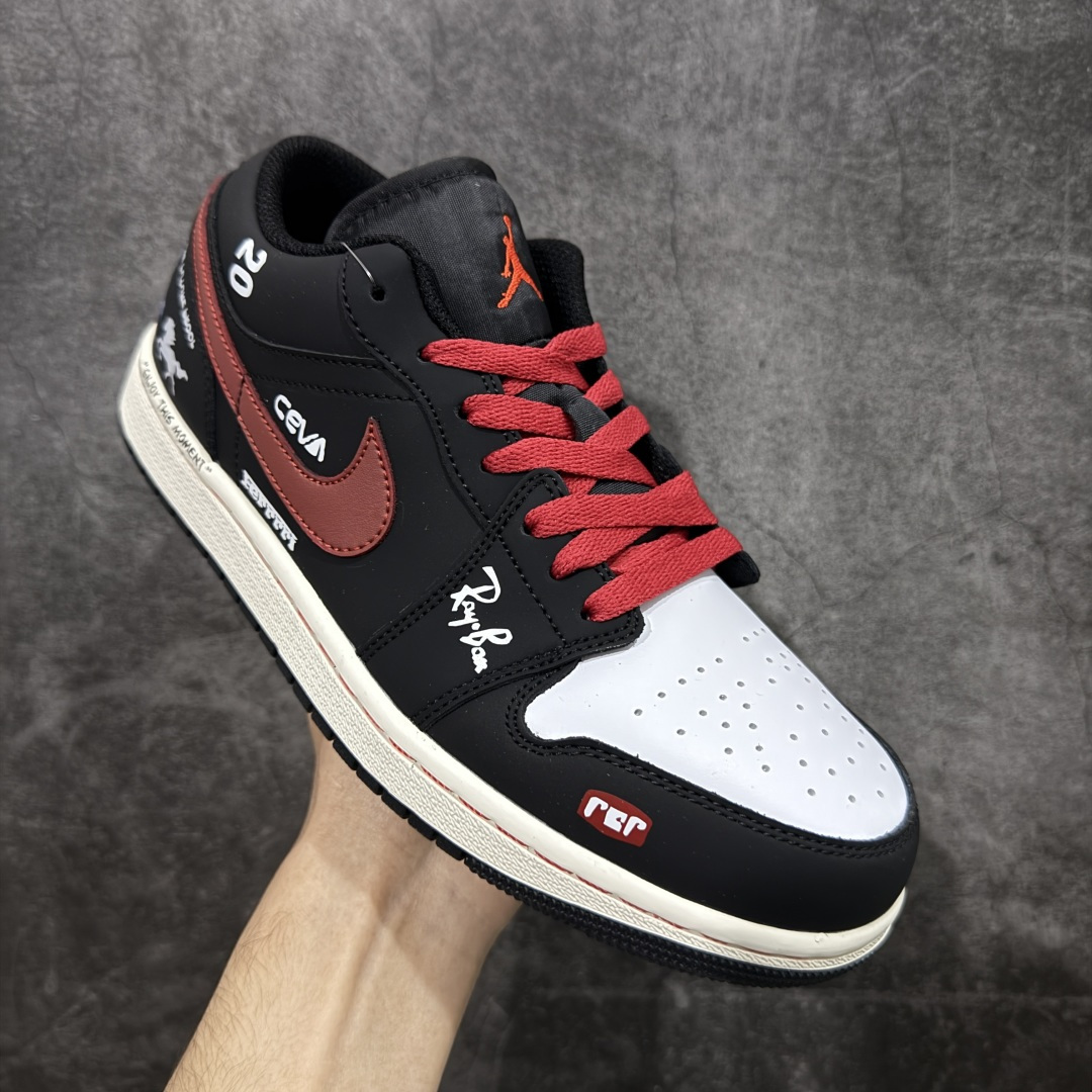 图片[3]-【定制球鞋】Jordan Air Jordan 1 aj1 low 玄黑驰驹 黑色 马年限定 礼盒 货号：553558-040 原鞋开发 原楦原纸板开发 全鞋电脑针车 原厂内置全掌气垫 原盒内在原标 唯一Zp原版鞋带绑法 免检产品 全新2022版型 全头层皮料 完美零毛边处理 原厂配置全掌气垫 价格定位良心 尺码：36 36.5 37 38 38.5 39 40 40.5 41 42 42.5 43 44 44.5 45 46-选品中心