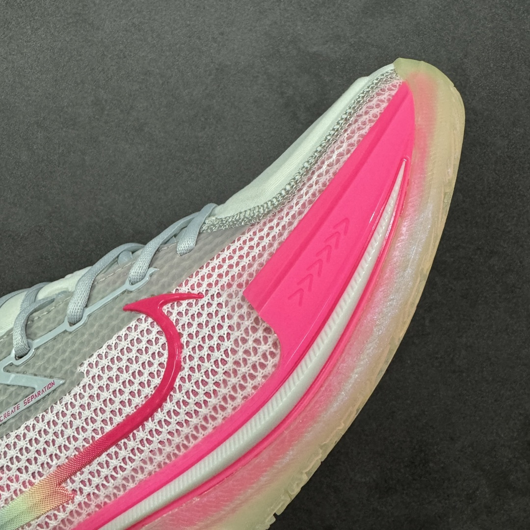 图片[5]-【公司级】Nike Air Zoom G.T.Cut 1 EP耐克新款实战系列篮球鞋 大厂纯原生产线出品 全掌REACT+ZOOM STROBEL+后跟ZOOM 离地面更近的设计提供更快的反应速度 轻质双层网质鞋面 鞋面部分区域加强提供更好的控制力 低密度材料制成的鞋舌轻质舒适 后跟处分别配有“GT”字样和全新的鞋款系列Logo 货号：CZ0176-106-选品中心