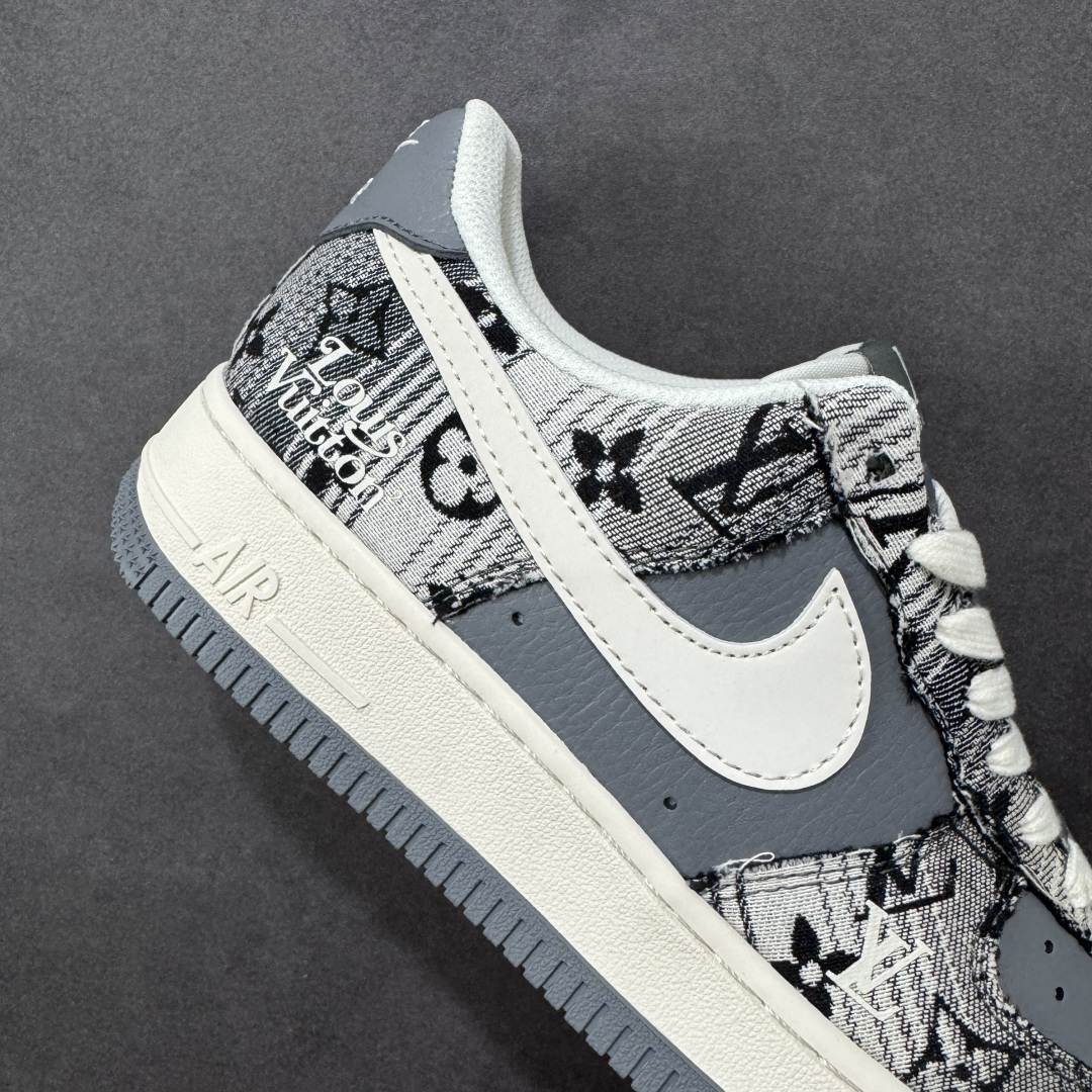 图片[6]-【定制版】Nike Air Force 1 Low 07 LV联名 空军一号低帮板鞋 原楦头原纸板 打造纯正空军版型 专注外贸渠道 全掌内置蜂窝气垫 原盒配件 原厂中底钢印、拉帮完美 货号：XS1958-583 尺码：36-45-选品中心