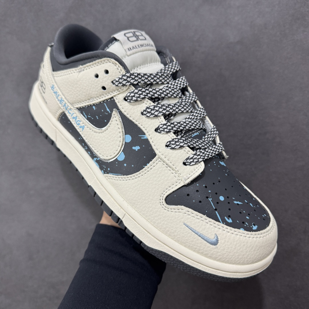 图片[3]-【定制版】Nike SB Dunk Low “巴黎世家联名——米白蓝双沟” 高端定制 低帮休闲板鞋 定制鞋盒 大厂纯原品质出货 超高清洁度 皮料切割干净无任何毛边 细节完美 货号：DD1988-007 尺码： 36 36.5 37.5 38 38.5 39 40 40.5 41 42 42.5 43 44 44.5 45-选品中心