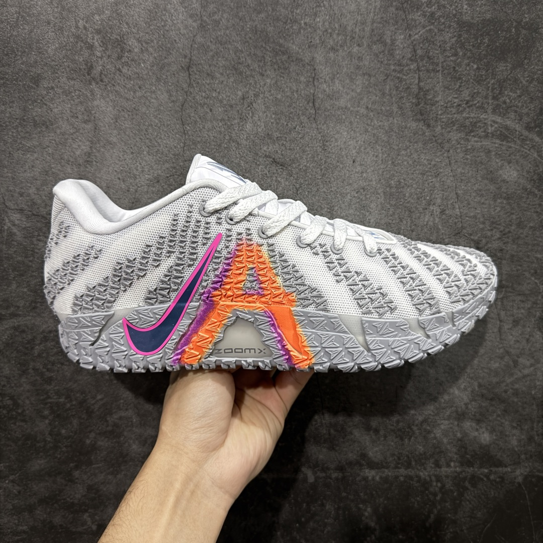 【OX纯原】NK Ja 3 Scratch EP 莫兰特三代柔软舒适防滑耐磨透气支撑轻便低帮篮球鞋 全明星 灰白 HF2794-100 重磅登场0 历时半年全力打造 实战体验天花板上限 再度提高🔝 【顶配缓震】独家革新搭载 前掌5mm TURBO气垫 兼具贴地与缓震!(正品仅长方形小气垫)➕后掌大马蹄14mm厚 气垫 提高后掌缓震极限 (正品后掌无气垫) 【顶级抗扭】 搭载硬度65HC 发泡中底框架 ➕高强度中足抗扭片 革新升级 赛事级抗扭水平!独此一家 【顶级支撑】鞋身侧向包裹 双层补强层 200斤以上选手 也可驾驭(正品仅一层)对比市场货品偷工减料 不可同日而语! 气垫气压上脚即可感受!鞋底止滑配方 无需磨合 原地起飞🛫 尺码:40-46-选品中心