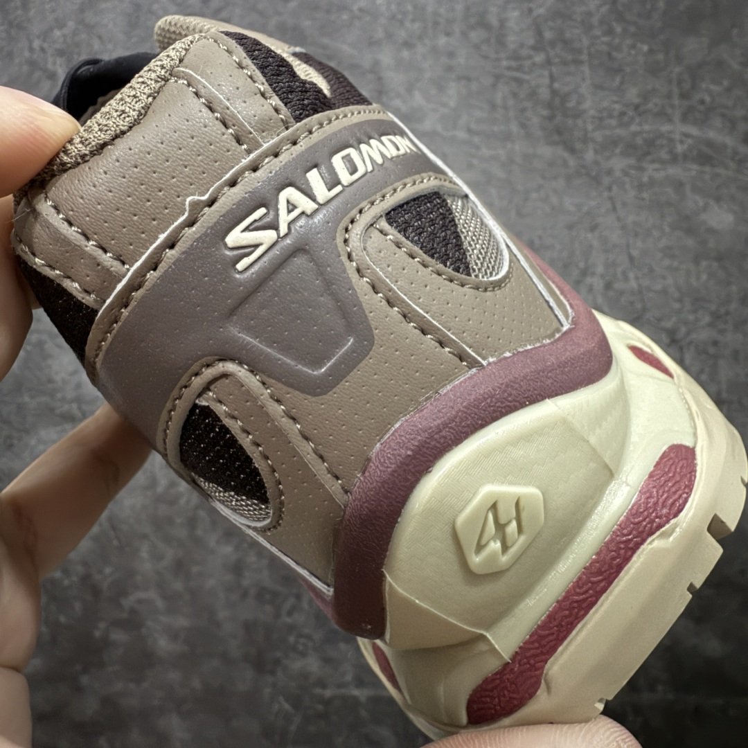 图片[2]-【PK升级版】Salomon XT-QUEST ADV 萨洛蒙 时尚 舒适减震防滑耐磨 低帮跑步鞋 男女同款 478850 纯原外贸平台特供订单 耗时半年巨作 全套原纸板楦头开发 原厂特供网布配套加持 确保原汁原味 完美呈现版型 原档数据独家私模五层组合大底 男女鞋同步官方 原装Ortholite轻量化鞋垫 中底布带钢印编号 原厂TPU锁扣 进口港宝加持 后跟自然饱满 还原公司包裹性 基于 SALOMON 初代 XT 鞋身造型并搭载 4D ADVANCED CHASSIS™ 大底打造而成 为这款 XT-QUEST 带来了多项足部控制与保护等功能性 如在运动过程中控制左右晃动的过程而提高稳定性、改善长途越野过程中足中到足尖的过渡、提高感知岩石的精确度以抵抗尖锐物体对脚底的伤害以及采用动态缓冲来增强穿着舒适感 从而减轻疲劳感 使 XT-QUEST 成为一双舒适且安全的户外之履 尺码：36 36.5 37.5 38 38.5 39 40 40.5 41 42 42.5 43 44 44.5 45-选品中心