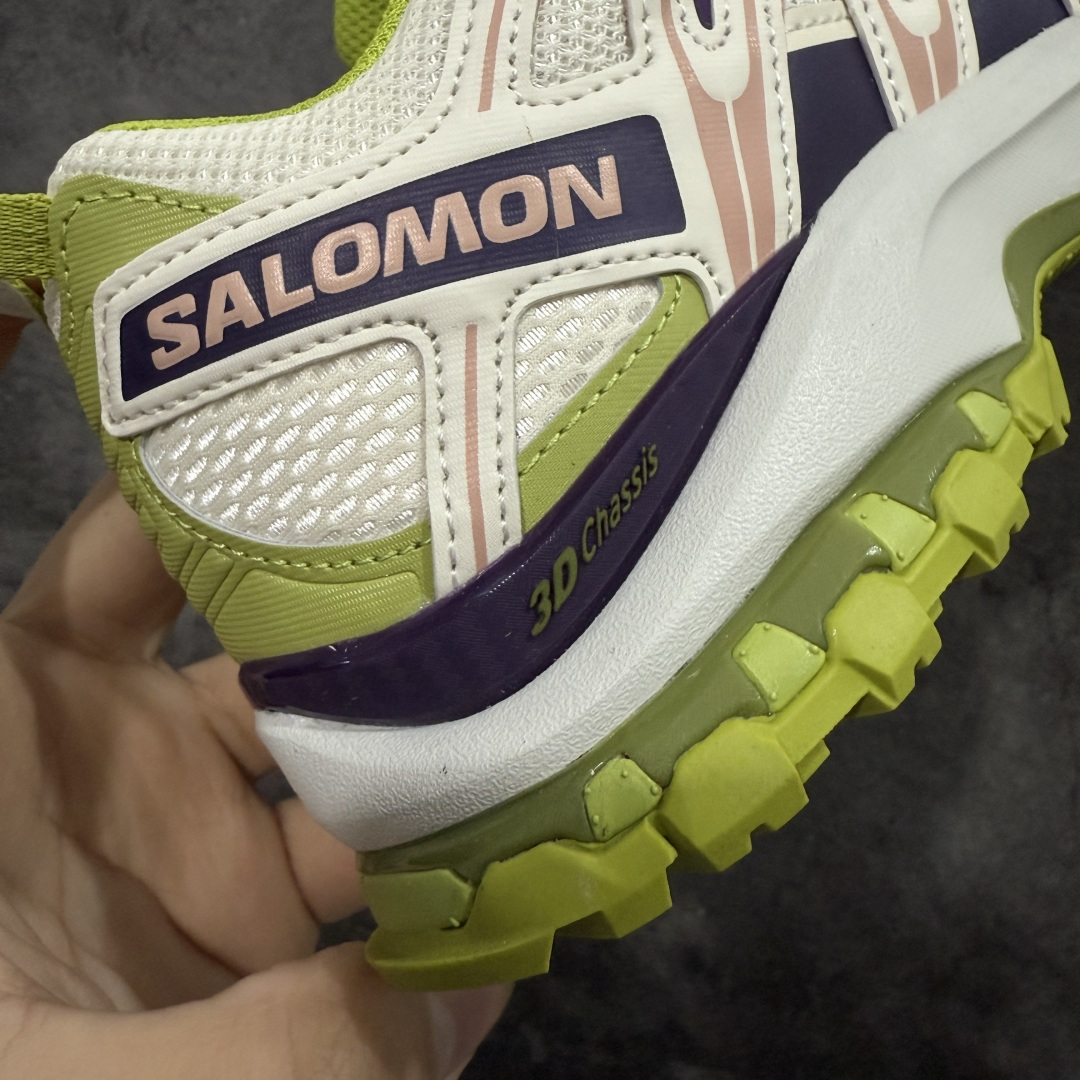 图片[3]-【666版本】SALOMON 萨洛蒙 XA PRO 3D 户外运动 网布减震防滑透气 低帮跑步鞋 男女同款 白绿477737 全新品质 巅峰之作 所有配色均购物原版拆解1：1开发 原材料打造 非市场公版便宜货 私模大底 清洁度比市场所有版本都高 全套原纸板楦头开发 原厂网布配套 确保原汁原味 完美呈现版型 原档数据独家私模五层组合大底 男女鞋同步官方开发至46 原装Ortholite轻量化鞋垫 中底布带钢印编号 原厂TPU锁扣 进口港宝加持 后跟自然饱满 还原公司包裹性 鞋面采用SENSIFT贴合技术 全方位贴合包裹脚型 鞋跟部鞋底牵引设计 提供强大的抓地性能 更适应野外崎岖不平的道路 其3D ADVANCED CHASSIS底盘 材料轻量大化 钉齿设计更具稳定性 防护性 鞋底易磨损区运用CONTAGRIP高耐磨材料 应对城市硬质路面长距离跑考验 尺码：36 36.5 37.5 38 38.5 39 40 40.5 41 42 42.5 43 44 45 46-选品中心