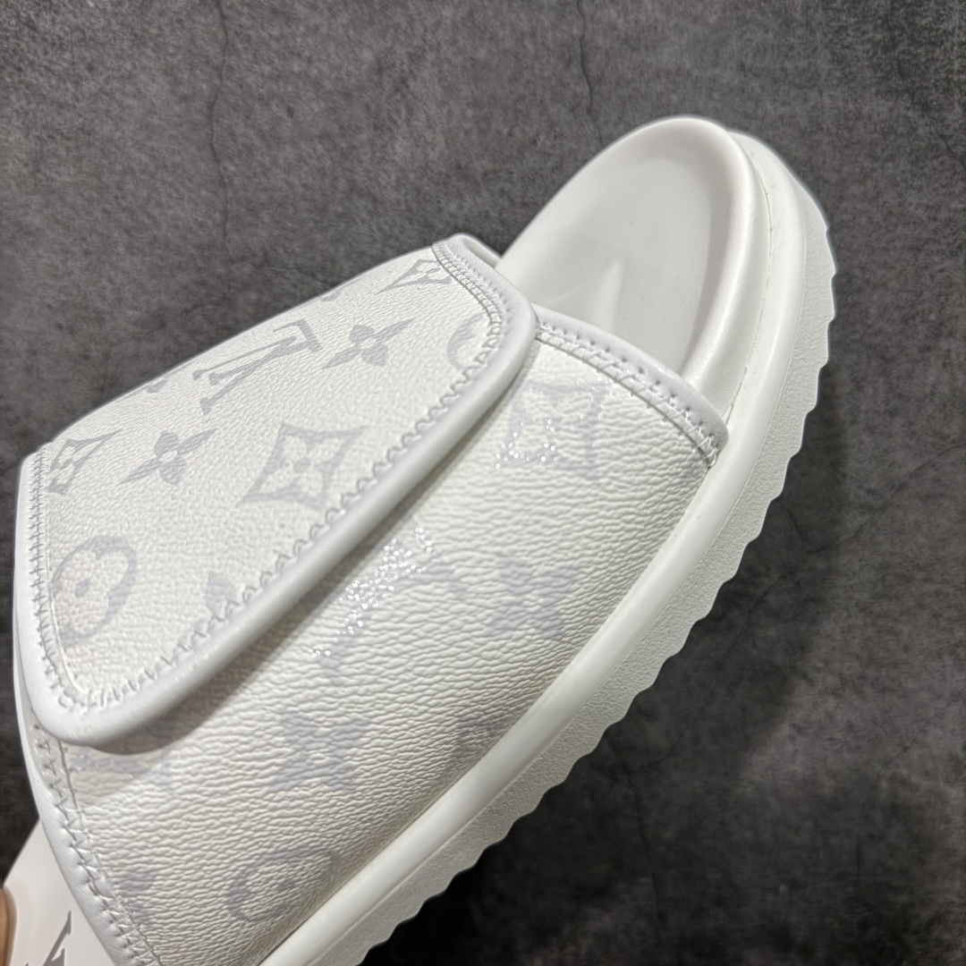 图片[6]-【佛山超A版】LV Miani魔术贴 白色印花拖鞋 路易威登 L家男士拖鞋 官方爆款 同步发售 进口原版面料 正确同步原版高频印刷字体 原厂特供原版底 所有细节对版 还原对比🆚 尺码：39-45-选品中心