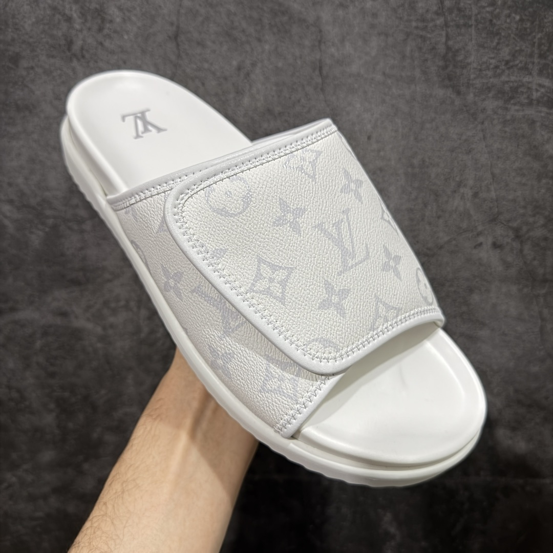图片[3]-【佛山超A版】LV Miani魔术贴 白色印花拖鞋 路易威登 L家男士拖鞋 官方爆款 同步发售 进口原版面料 正确同步原版高频印刷字体 原厂特供原版底 所有细节对版 还原对比🆚 尺码：39-45-选品中心
