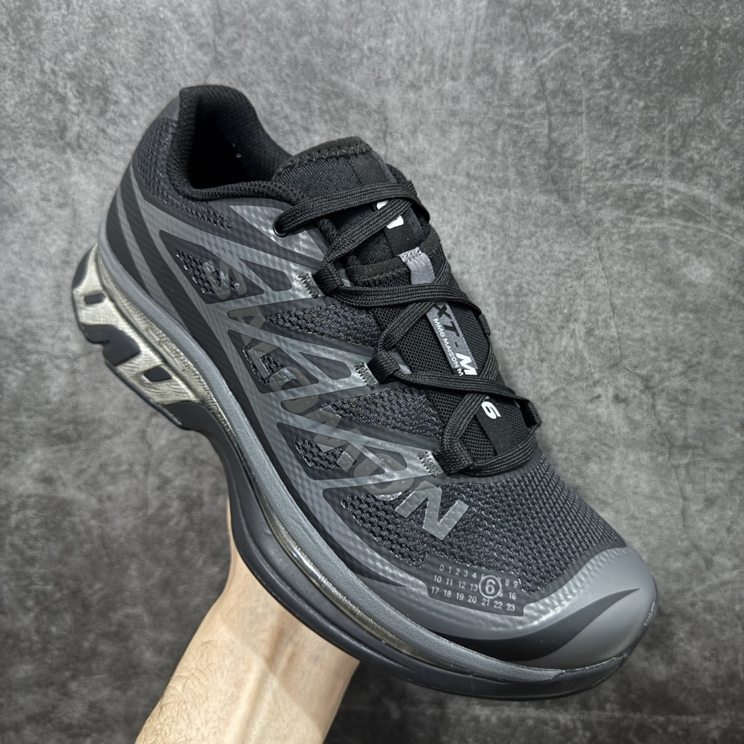 图片[3]-【纯原版】 MM6 Maison Margiela x SALOMON 萨洛蒙 XT-6网布绒面革 舒适 低帮 生活休闲鞋 男女款 黑色 纯原外贸平台特供订单 全套原纸板楦头开发 原厂特供网布配套加持 确保原汁原味 完美呈现版型 原档数据独家私模五层组合大底 原装Ortholite轻量化鞋垫 原厂TPU锁扣 进口港宝加持 后跟自然饱满 还原公司包裹性 尺码： 36-47.5-选品中心