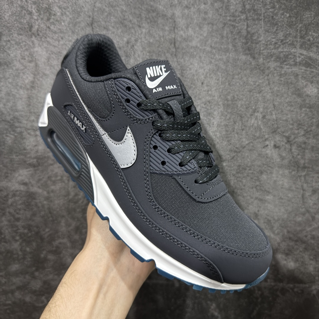 图片[3]-【顶级芯片版】Nike Air Max 90 舒适 复古 合成革减震防滑透气 低帮 休闲跑步鞋 黑白色 FV0381-001 鞋舌标可扫码 海外欧州过验版 原纸版原楦头 顶级90款问市 开发数月 原版开发 多道QC质检 鞋型完美复刻 原厂级别工艺 正确色卡 正确气垫蓝光 正确大底 独家私模 采用进口头层牛皮拼接 定位高端市场 行业标杆工艺 尺码：40 40.5 41 42 42.5 43 44 44.5 45 46-选品中心