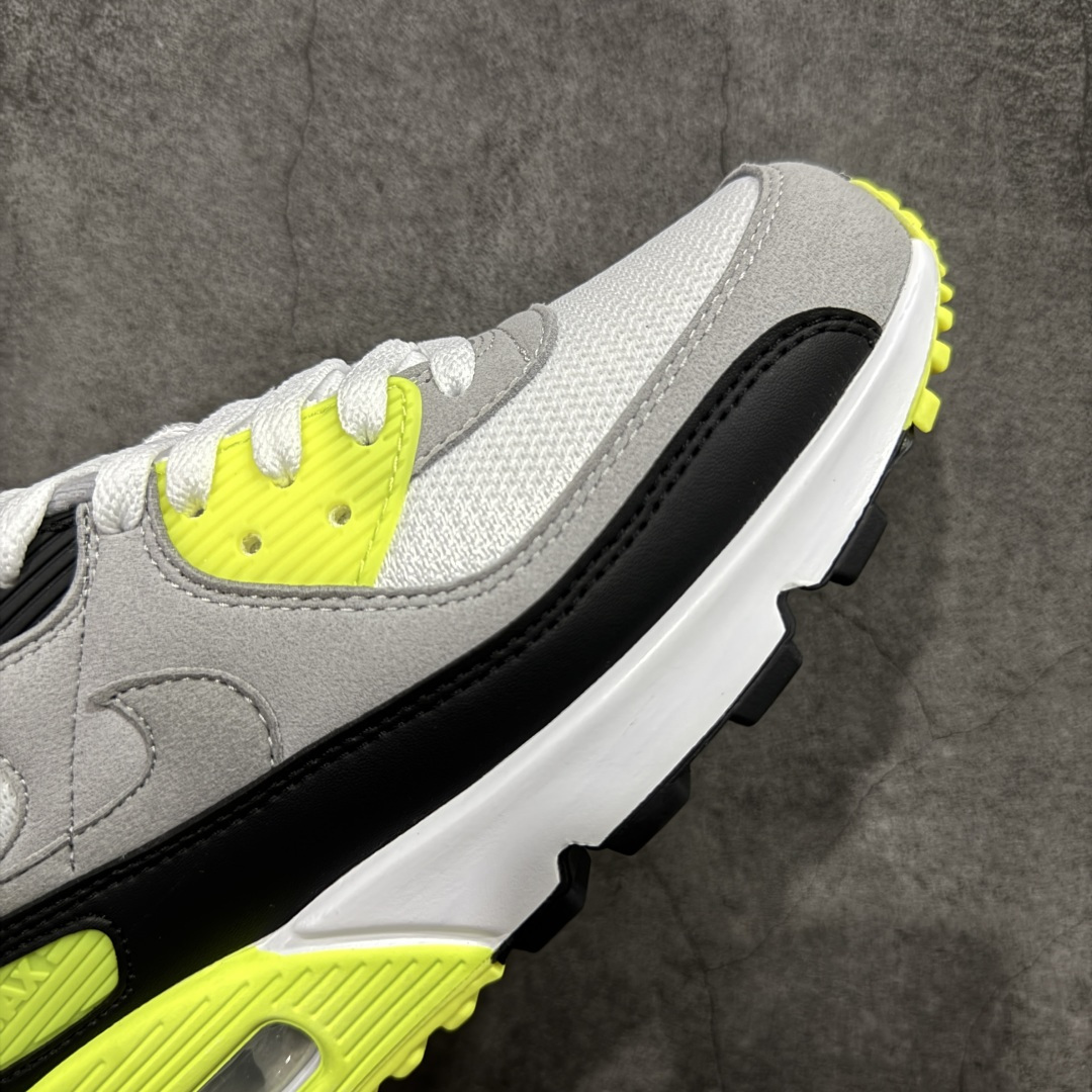 图片[6]-【Max纯原版】Nike Air Max 90 舒适 复古 合成革减震防滑透气 低帮 休闲跑步鞋 灰黑绿 CD0881-103 顶级90款问市 开发数月 原版开发 多道QC质检 鞋型完美复刻 原厂级别工艺 正确色卡 正确气垫蓝光 正确大底 独家私模 采用进口头层牛皮拼接 定位高端市场 行业标杆工艺 尺码：39 40 40.5 41 42 42.5 43 44 44.5 45 46-选品中心