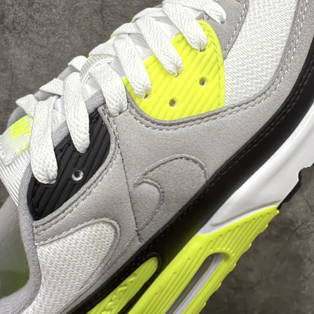 图片[4]-【Max纯原版】Nike Air Max 90 舒适 复古 合成革减震防滑透气 低帮 休闲跑步鞋 灰黑绿 CD0881-103 顶级90款问市 开发数月 原版开发 多道QC质检 鞋型完美复刻 原厂级别工艺 正确色卡 正确气垫蓝光 正确大底 独家私模 采用进口头层牛皮拼接 定位高端市场 行业标杆工艺 尺码：39 40 40.5 41 42 42.5 43 44 44.5 45 46-选品中心