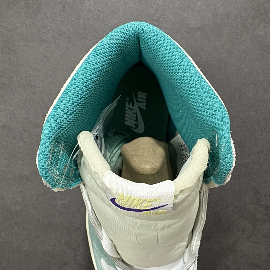 图片[7]-【公司级头层版】Air Jordan 1 High OG 高帮 AJ1 乔丹1代 aj1 乔1 高邦 金人吊牌 乔丹篮球鞋系列555088-311 采用正确头层皮组合荔枝纹头层皮革鞋面材质 中底注胶孔及缜密中底拉帮工艺 内置气垫及耐磨橡胶大底 尺码：36-47带半码-选品中心