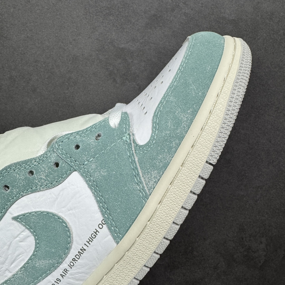 图片[5]-【公司级头层版】Air Jordan 1 High OG 高帮 AJ1 乔丹1代 aj1 乔1 高邦 金人吊牌 乔丹篮球鞋系列555088-311 采用正确头层皮组合荔枝纹头层皮革鞋面材质 中底注胶孔及缜密中底拉帮工艺 内置气垫及耐磨橡胶大底 尺码：36-47带半码-选品中心