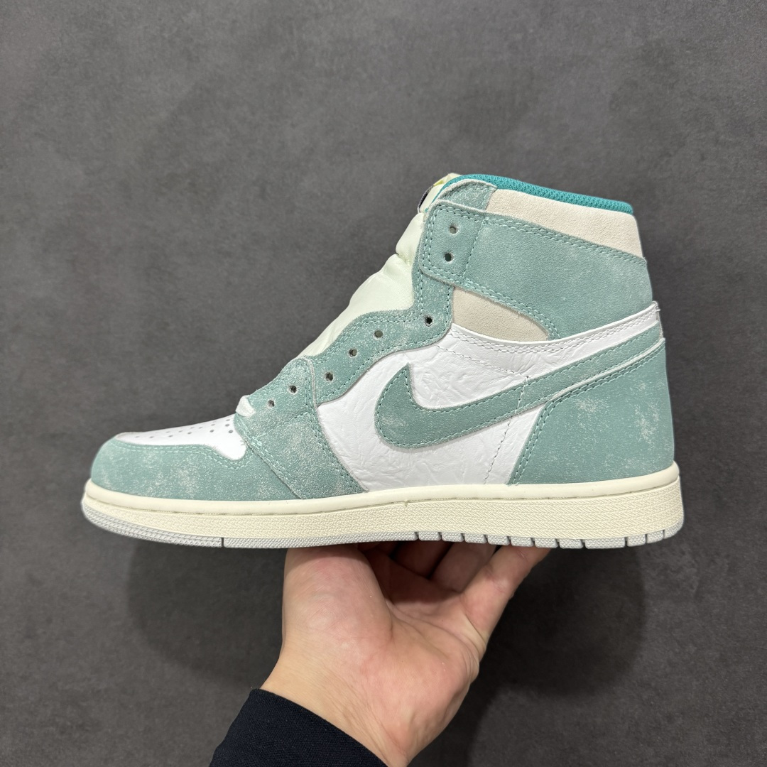 图片[2]-【公司级头层版】Air Jordan 1 High OG 高帮 AJ1 乔丹1代 aj1 乔1 高邦 金人吊牌 乔丹篮球鞋系列555088-311 采用正确头层皮组合荔枝纹头层皮革鞋面材质 中底注胶孔及缜密中底拉帮工艺 内置气垫及耐磨橡胶大底 尺码：36-47带半码-选品中心