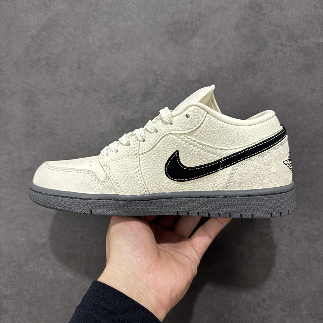 图片[2]-【定制版】Air Jordan 1 Low AJ1 乔1 纪梵希联名 高端定制 低帮复古篮球鞋  #定制鞋盒 大厂纯原品质出货 超高清洁度 皮料切割干净无任何毛边 细节完美 货号：QL1988-001  尺码：36 36.5 37.5 38 36.5 39 40 40.5 41 42 42.5 43 44 44.5 45-选品中心
