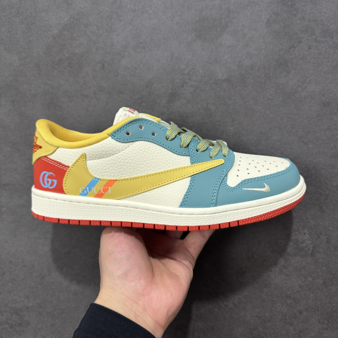【定制版】#Louis Vuitton x Air Jordan 1 Low 定制配色 Lv联名 乔1 AJ1经典低帮休闲百搭板鞋   公司级版本 定制鞋盒 大厂流水生产 超高清洁度 皮料切割干净无任何毛边 细节完美 橡胶大底 耐磨防滑 舒适上脚 货号：XB1979-025  尺码：36 36.5 37.5 38 38.5 39 40 40.5 41 42 42.5 43 44 44.5 45 编码：CCB320330-选品中心