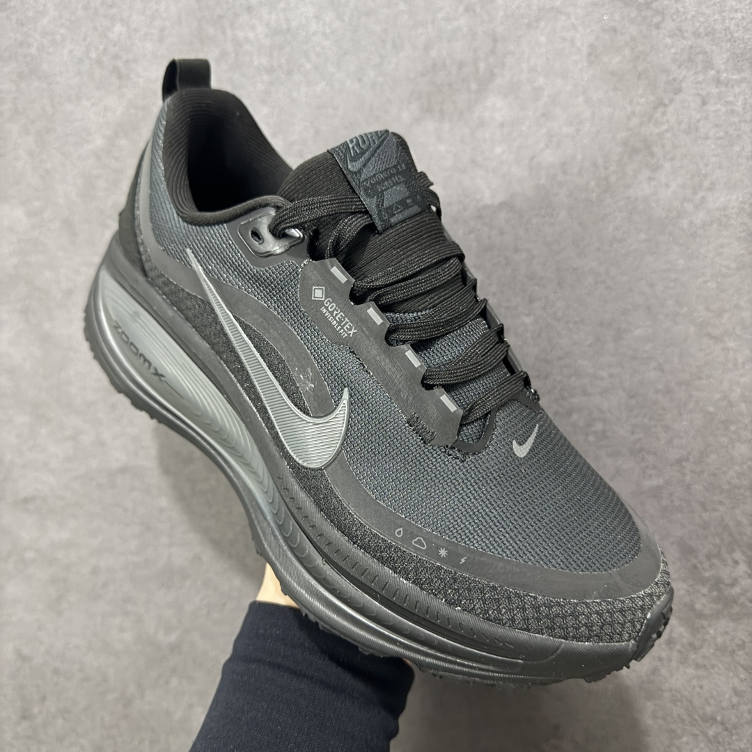 图片[3]-【公司级】Nike VOMERO 18 GTX 耐克 舒适减震防滑 低帮跑步鞋 全掌ReactX泡绵中底 前掌和后跟还配备了Air Zoom气垫单元 据说跑起来更快更舒适哦 这次最大的升级点 首次引入了ReactX泡绵 货号：HQ7002-001 尺码：36-46带半码-选品中心