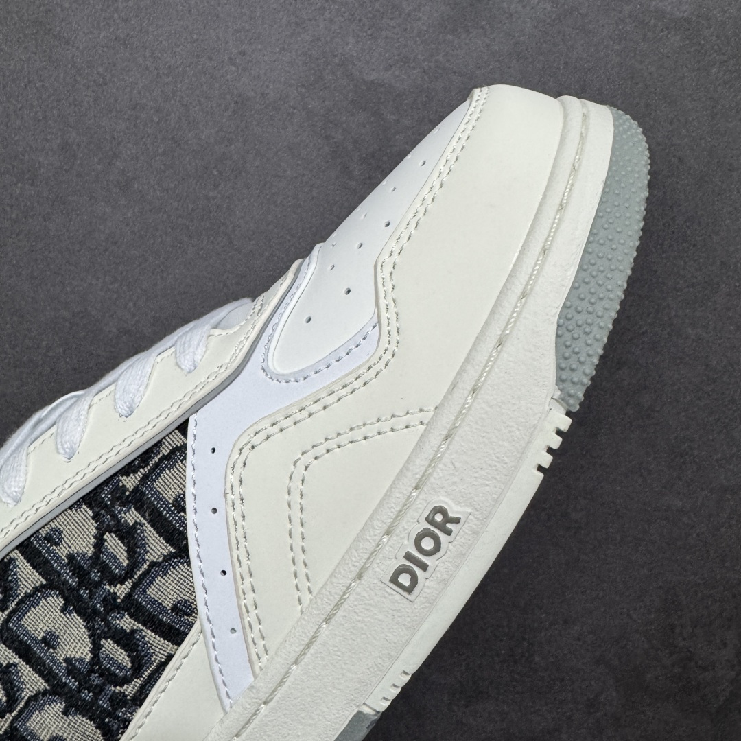 图片[5]-【YH版本】DIOR B27 Low \’Dior Oblique Galaxy 迪奥 低帮 黑色 牛皮织物徽标印花低邦休闲板鞋 这款B27低帮运动鞋是该系列新品，延续Dior的经典款式。采用灰色光滑牛皮革精心制作，侧面饰以米色和黑色Obliquex印花镶片；\”CD Lcons\”造型的鞋带孔眼巧妙精致，双色橡胶鞋底、后侧鞋口和鞋跟处均带有品牌标志性细节，提升格调。时尚百搭，可为各式造型增光添彩。 货号：3SN272ZIR16536 尺码：38 39 40 41 42 43 44 45 46 编码：XSB270280-选品中心