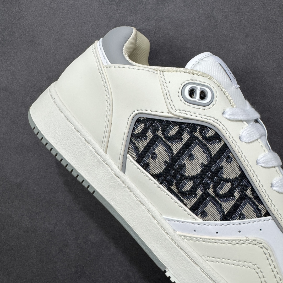 图片[6]-【YH版本】DIOR B27 Low \’Dior Oblique Galaxy 迪奥 低帮 黑色 牛皮织物徽标印花低邦休闲板鞋 这款B27低帮运动鞋是该系列新品，延续Dior的经典款式。采用灰色光滑牛皮革精心制作，侧面饰以米色和黑色Obliquex印花镶片；\”CD Lcons\”造型的鞋带孔眼巧妙精致，双色橡胶鞋底、后侧鞋口和鞋跟处均带有品牌标志性细节，提升格调。时尚百搭，可为各式造型增光添彩。 货号：3SN272ZIR16536 尺码：38 39 40 41 42 43 44 45 46 编码：XSB270280-选品中心