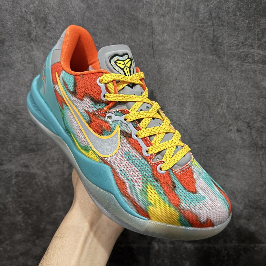 图片[3]-【CK纯原版】Nike Zoom Kobe Ⅷ System 科比8代 男子实战篮球鞋 FQ3548-001 鞋垫升级配备超厚PHYLON中底 前后掌部位搭载Zoom气垫单元 塑料碳纤维支撑中板 KOBE VII体系的速度模块配备了 PHYLON 中底和在前后掌部位的 Zoom气垫单元，提供快速响应的缓冲。同时，采用低帮弹力鞋口设计，使鞋子能够紧贴脚踝提供更好的支撑。速度模块采用贴合脚面的舒适包裹设计，摒弃传统的鞋舌和鞋内套，使球鞋更加轻质。 尺码：39-47.5-选品中心