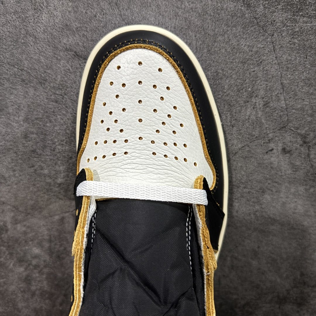 图片[5]-【莞产DG纯原】Union x Fragment Design x Air Jordan 1 Retro High OG 高帮 藤原浩黑白蓝拼接 AJ1 乔丹1代 aj1 乔1 高邦 黑白蓝拼接 乔丹篮球鞋 IO7847-002 全新批次 原厂皮料 正确爆裂纹 清洁度超高，所有细节经得起推敲，外贸零售首选版本 高价零售推荐版本💪🏻 原楦原纸板开发 极致一眼正品既视感 原厂皮料 原厂拉帮工艺 全部采用原厂电脑车 针距 边距完全同步原鞋 原厂特供皮料承诺百分百一致原鞋 鞋面清洁度最高QC检验标准 控制溢胶 飞翼3D高频深度立体 全市场仅此一家 鞋盒、防尘纸 均采购来自原厂 尺码：40 40.5 41 42 42.5 43 44 44.5 45 46 47.5-选品中心