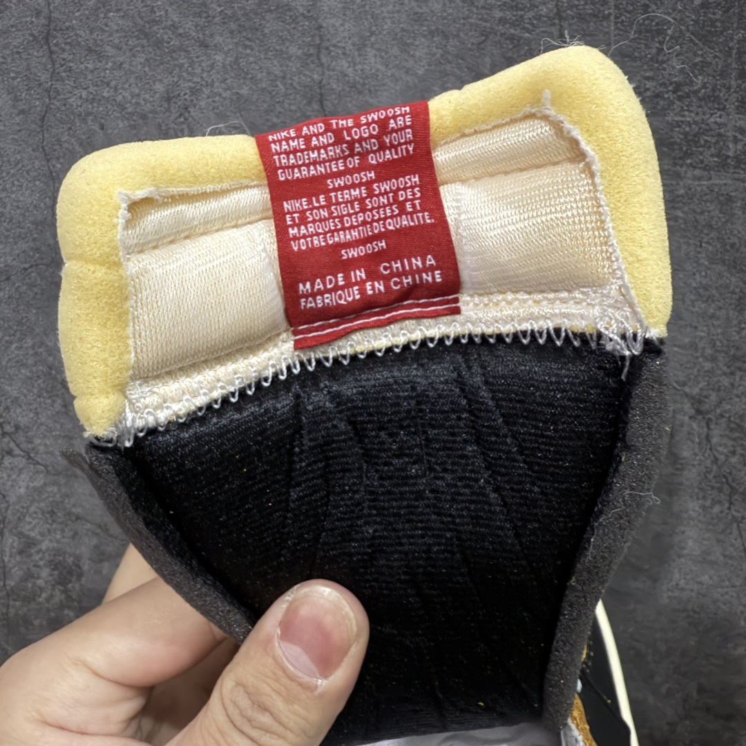 图片[7]-【莞产DG纯原】Union x Fragment Design x Air Jordan 1 Retro High OG 高帮 藤原浩黑白蓝拼接 AJ1 乔丹1代 aj1 乔1 高邦 黑白蓝拼接 乔丹篮球鞋 IO7847-002 全新批次 原厂皮料 正确爆裂纹 清洁度超高，所有细节经得起推敲，外贸零售首选版本 高价零售推荐版本💪🏻 原楦原纸板开发 极致一眼正品既视感 原厂皮料 原厂拉帮工艺 全部采用原厂电脑车 针距 边距完全同步原鞋 原厂特供皮料承诺百分百一致原鞋 鞋面清洁度最高QC检验标准 控制溢胶 飞翼3D高频深度立体 全市场仅此一家 鞋盒、防尘纸 均采购来自原厂 尺码：40 40.5 41 42 42.5 43 44 44.5 45 46 47.5-选品中心