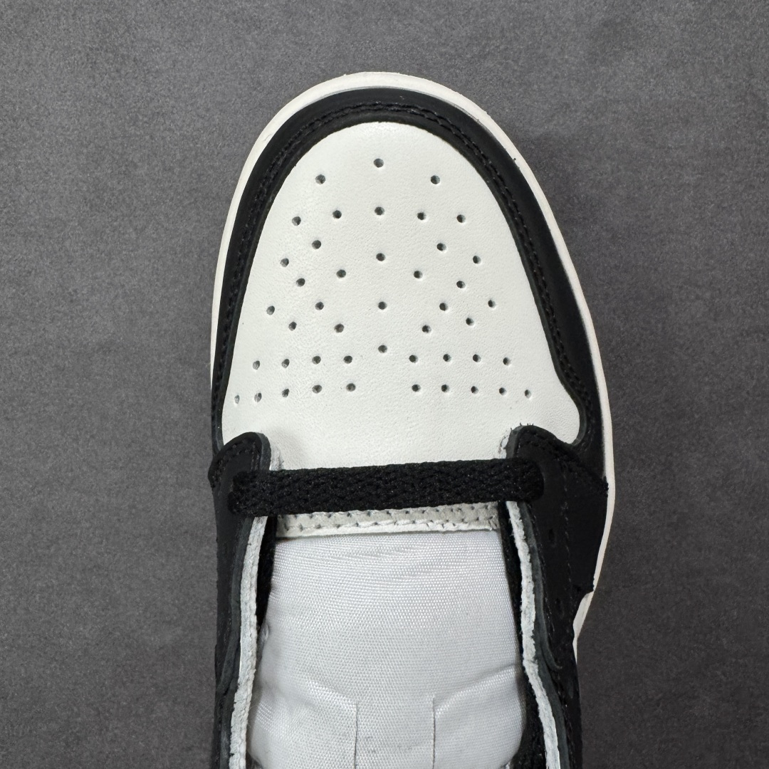 图片[8]-【H11版本】耐克Nike Air Jordan 1 AJ1经典复古经典低帮百搭文化篮球鞋 CZ0790-102 公司级真标半码制#原档案原数据开发版型#采用荔枝纹头层皮革鞋面材质#原厂立体填充鞋舌海绵#中底注胶孔及缜密中底拉帮工艺#原数据开发模具大底 尺码：35.5 36 36.5 37.5 38 38.5 39 40 40.5 41 42 42.5 43 44 44.5 45 46 47.5 48.5 编码：H11B330340-选品中心