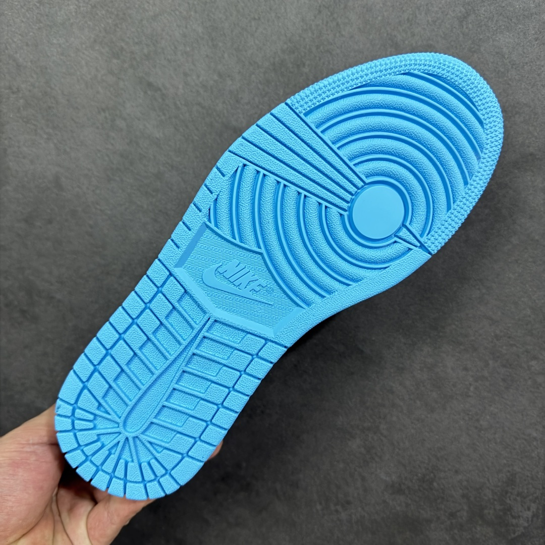 图片[9]-【H11版本】耐克Nike Air Jordan 1 AJ1经典复古经典低帮百搭文化篮球鞋 CZ0790-104 公司级真标半码制#原档案原数据开发版型#采用荔枝纹头层皮革鞋面材质#原厂立体填充鞋舌海绵#中底注胶孔及缜密中底拉帮工艺#原数据开发模具大底 尺码：35.5 36 36.5 37.5 38 38.5 39 40 40.5 41 42 42.5 43 44 44.5 45 46 47.5 48.5 编码：H11B330340-选品中心