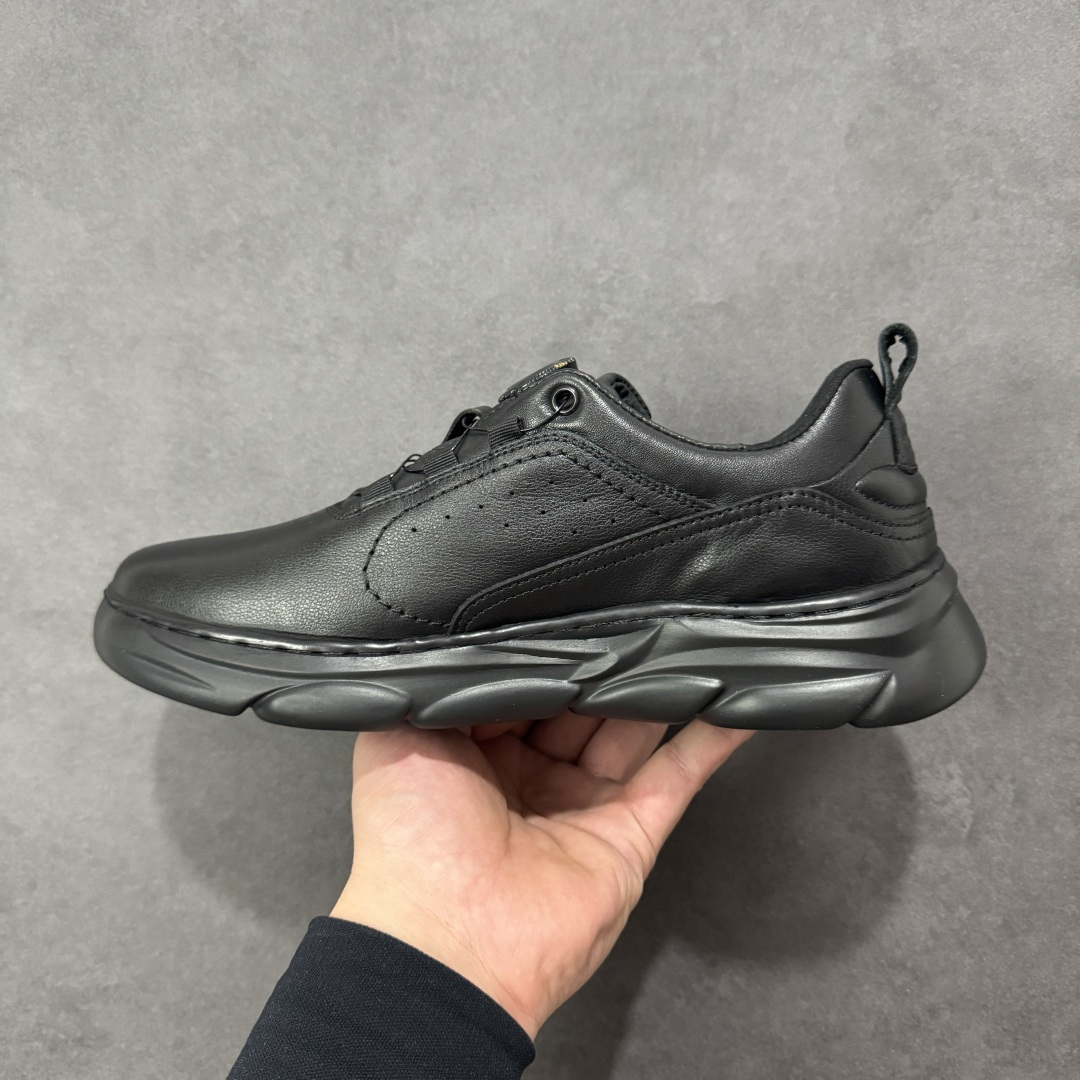 图片[2]-【公司级】ECCO爱步跑步鞋百搭舒适 秋冬新款厚底休闲运动鞋男鞋 灵动系列 黄景瑜同款 品质牛皮鞋面 轻盈柔韧 具有良好的透气性 细腻柔软 简约系带设计 可自由调节松紧 贴合脚型 PU泡沫橡胶大底 抓地力强 具有良好的防滑耐磨性 时尚简约 休闲百搭 尺码：39 40 41 42 43 44 （皮鞋码） 货号：875825-558266-选品中心