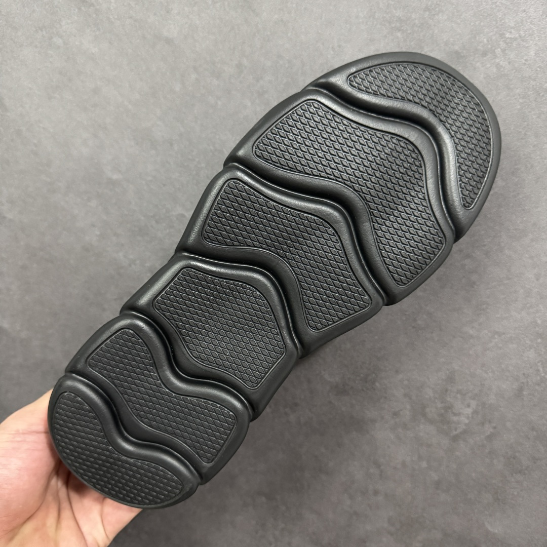 图片[9]-【公司级】ECCO爱步跑步鞋百搭舒适 秋冬新款厚底休闲运动鞋男鞋 灵动系列 黄景瑜同款 品质牛皮鞋面 轻盈柔韧 具有良好的透气性 细腻柔软 简约系带设计 可自由调节松紧 贴合脚型 PU泡沫橡胶大底 抓地力强 具有良好的防滑耐磨性 时尚简约 休闲百搭 尺码：39 40 41 42 43 44 （皮鞋码） 货号：875825-558266-选品中心