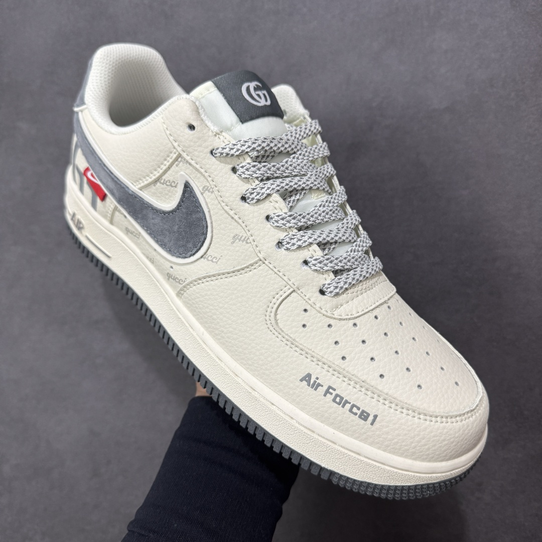 图片[3]-【定制版】NIke Air Force 1 \’07 Low “古驰联名-米灰猪八革”空军一号 低帮 运动鞋 休闲鞋 折边针车 工艺难度大 原楦头原纸板 原装鞋盒 定制五金配件 内置全掌气垫 原厂鞋底 货号：XL1982-330 尺码：36 36.5 37.5 38 38.5 39 40 40.5 41 42 42.5 43 44 44.5 45 编码：HXSB310320-选品中心