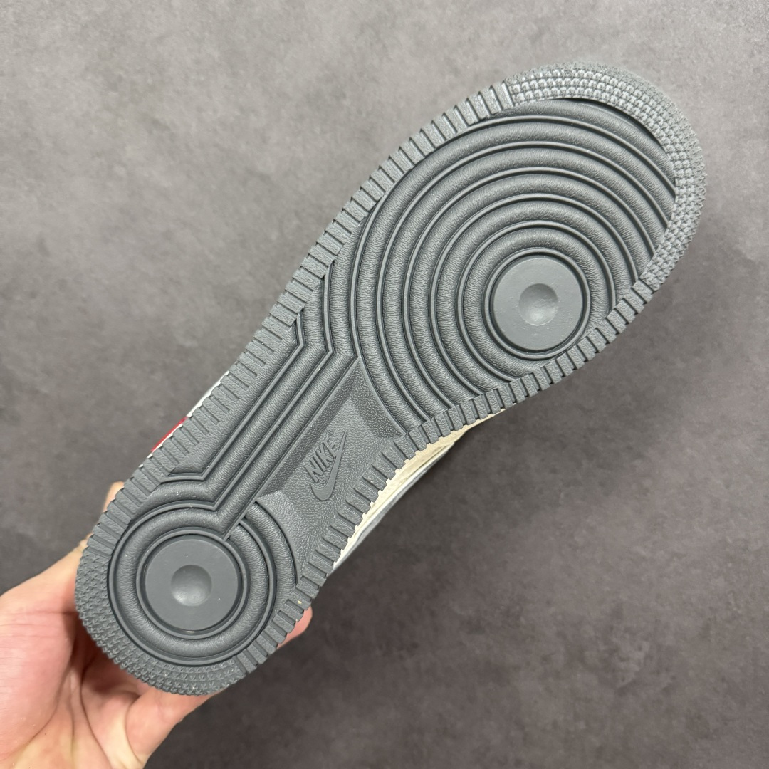 图片[9]-【定制版】NIke Air Force 1 \’07 Low “古驰联名-米灰猪八革”空军一号 低帮 运动鞋 休闲鞋 折边针车 工艺难度大 原楦头原纸板 原装鞋盒 定制五金配件 内置全掌气垫 原厂鞋底 货号：XL1982-330 尺码：36 36.5 37.5 38 38.5 39 40 40.5 41 42 42.5 43 44 44.5 45 编码：HXSB310320-选品中心