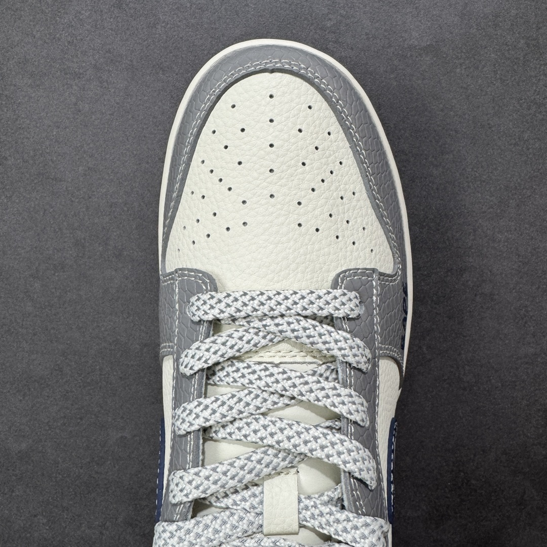 图片[8]-【定制版】Nike SB Dunk Low“ 猿人头联名—米灰黑” 周年高端定制 低帮休闲板鞋 定制鞋盒 大厂纯原品质出货 超高清洁度 皮料切割干净无任何毛边 细节完美 货号：JP1628-036 尺码：36 36.5 37.5 38 38.5 39 40 40.5 41 42 42.5 43 44 44.5 45 编码：HXSB330340-选品中心