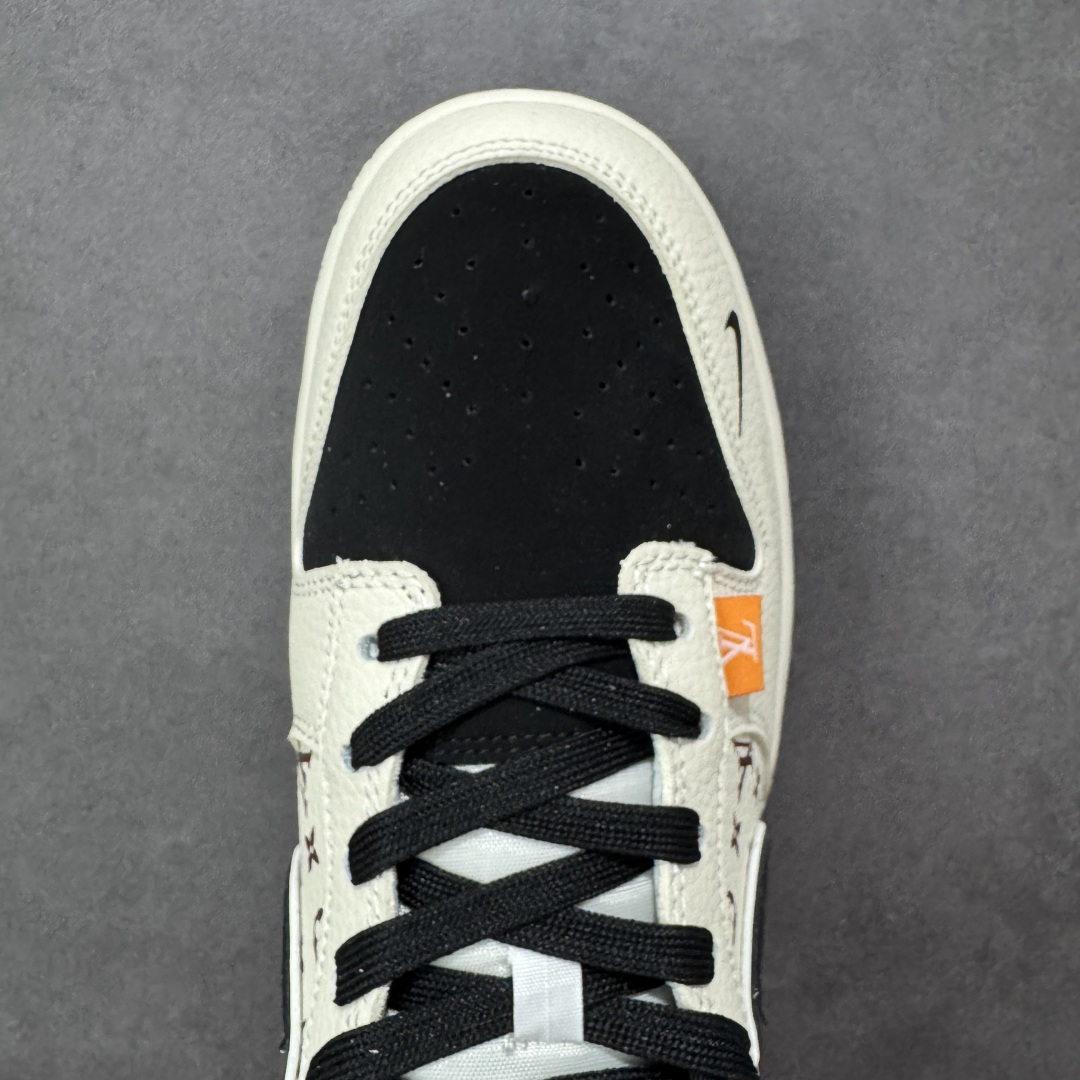 图片[8]-【定制版】Nike SB Dunk Low“ LV联名—米黑棕印花” 周年高端定制 低帮休闲板鞋 定制鞋盒 大厂纯原品质出货 超高清洁度 皮料切割干净无任何毛边 细节完美 货号：MN1688-105 尺码：36 36.5 37.5 38 38.5 39 40 40.5 41 42 42.5 43 44 44.5 45 编码：HXSB330340-选品中心